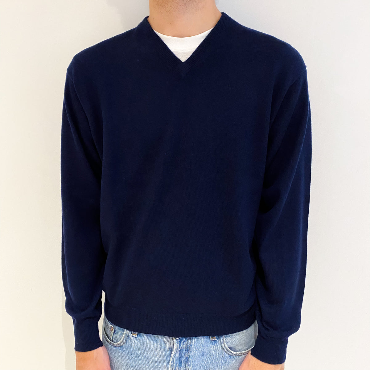 Men's Navy Blue Cashmere V Neck Jumper Large