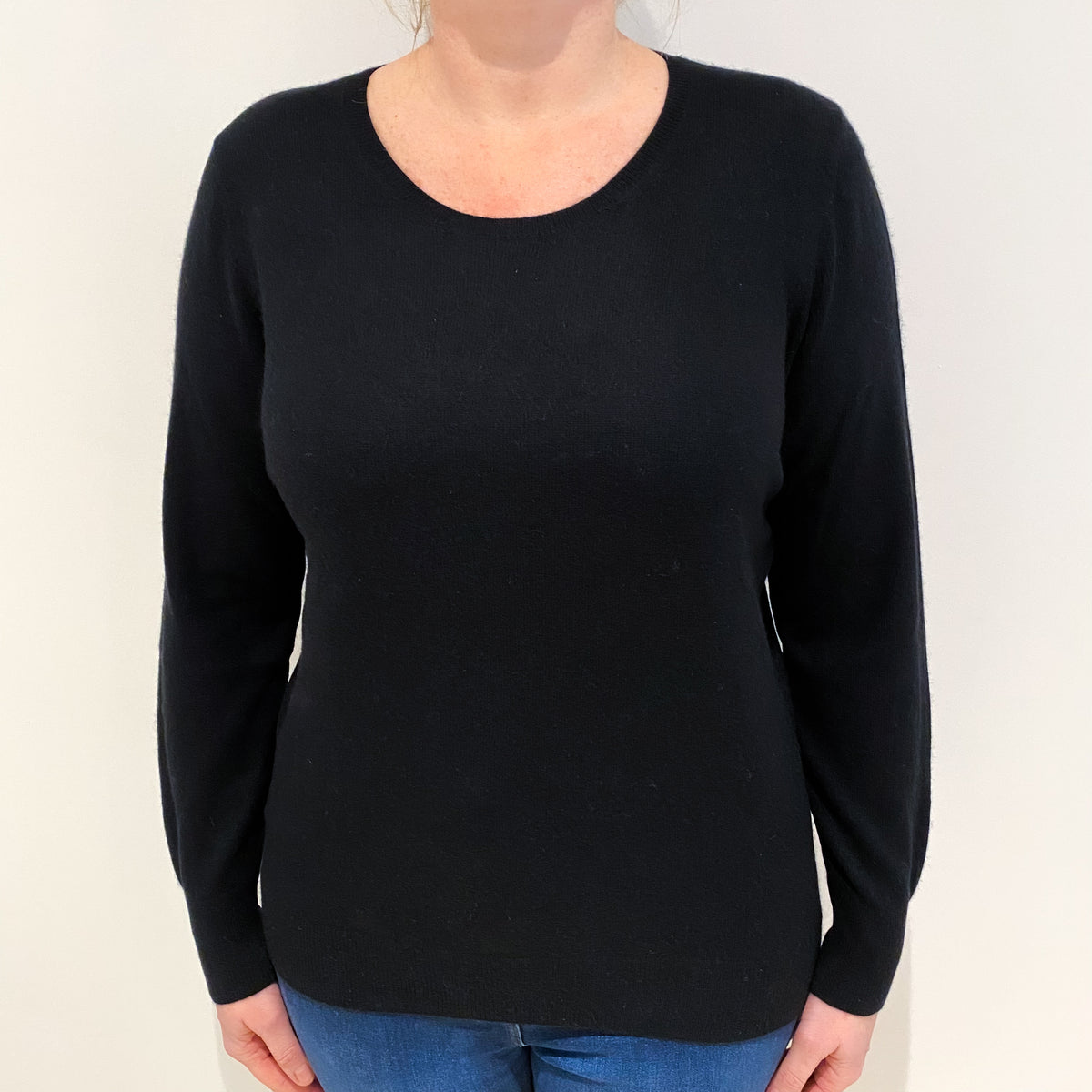 Black Cashmere Crew Neck Jumper Large
