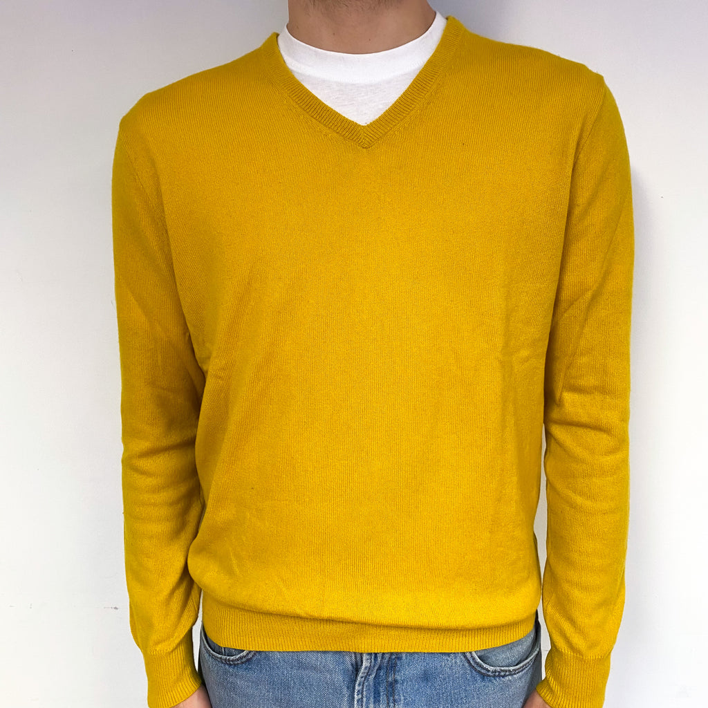 Yellow cashmere online sweater mens