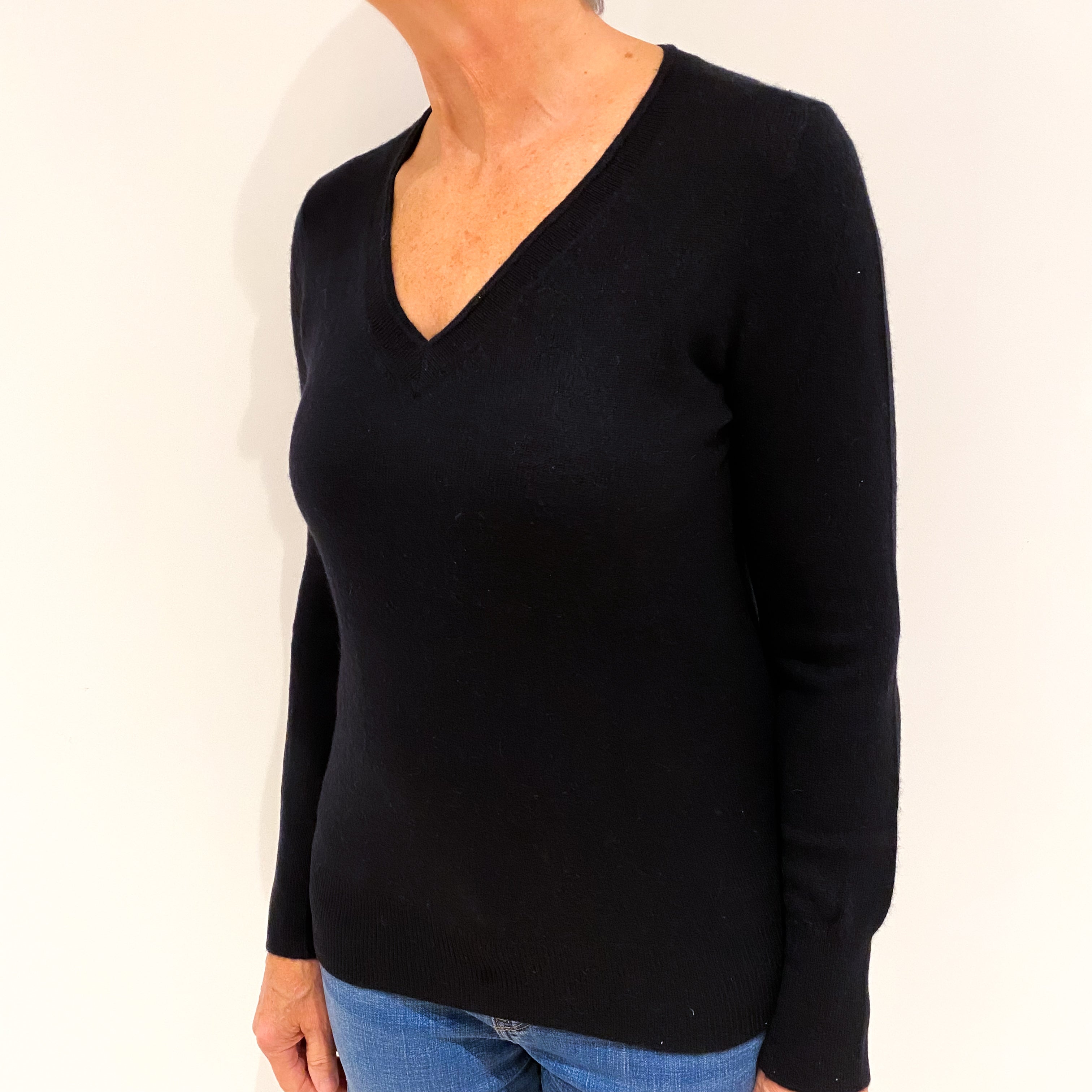 Black Cashmere V Neck Jumper Medium