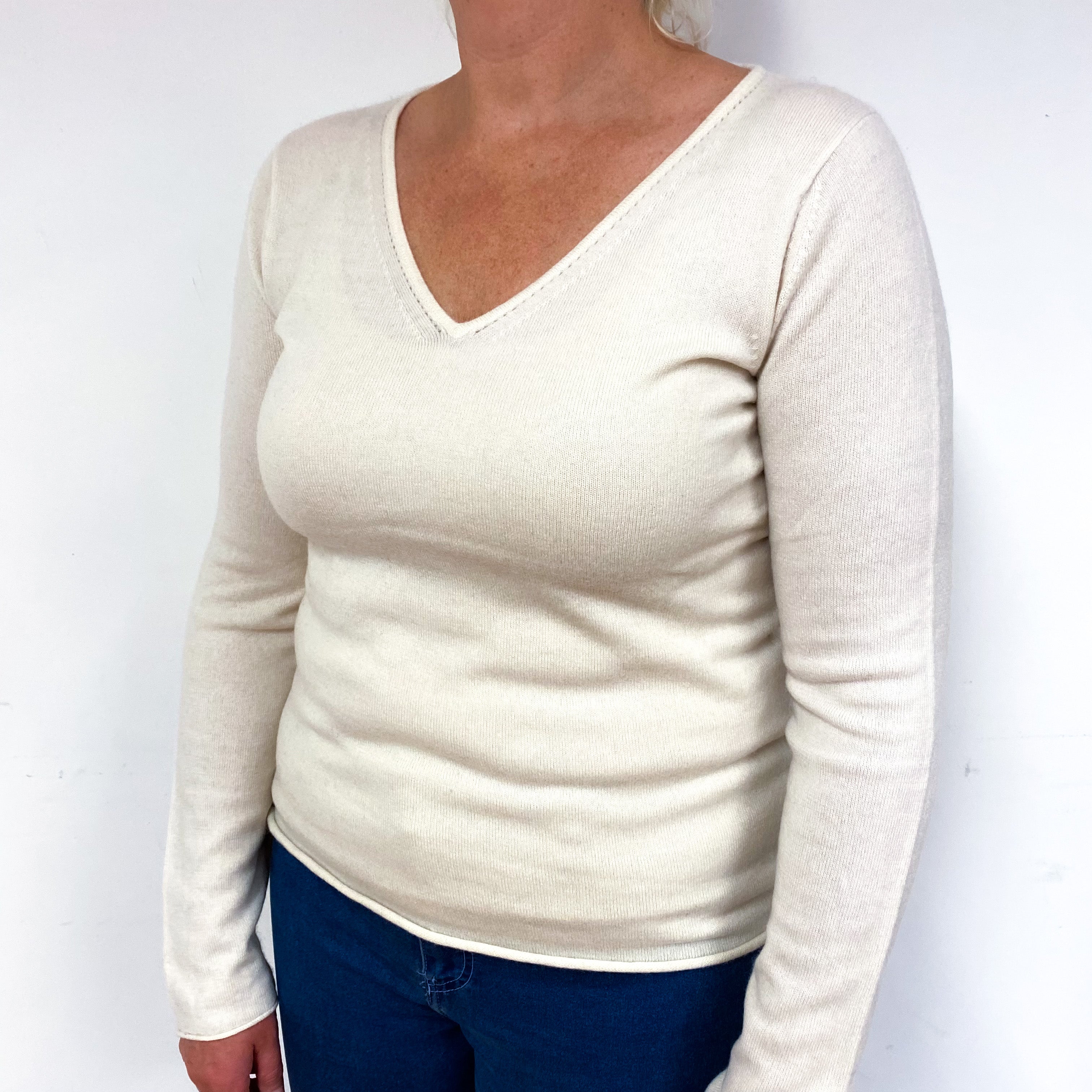 Cream Cashmere V-Neck Jumper Large