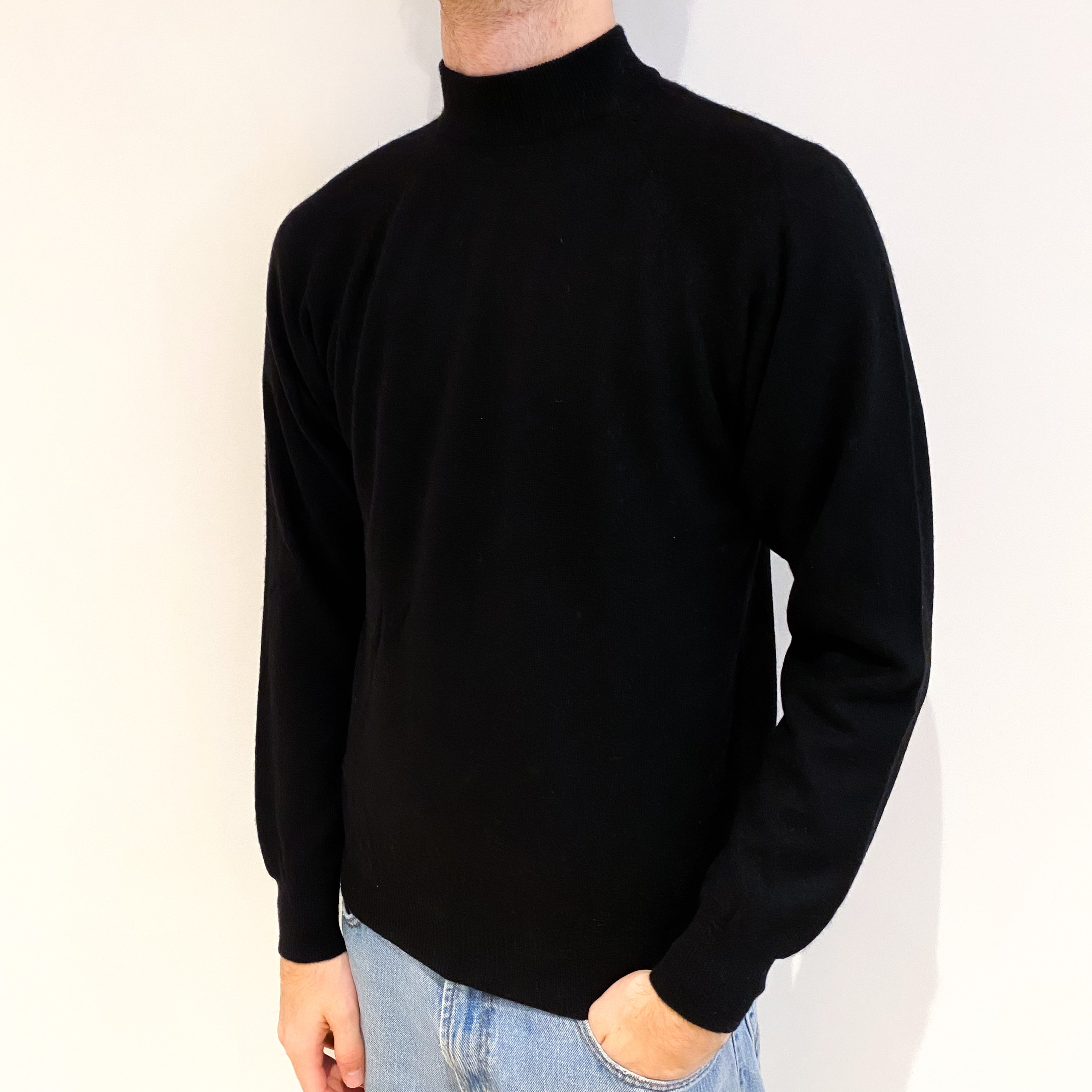 Men's Black Cashmere Turtle Neck Jumper Medium
