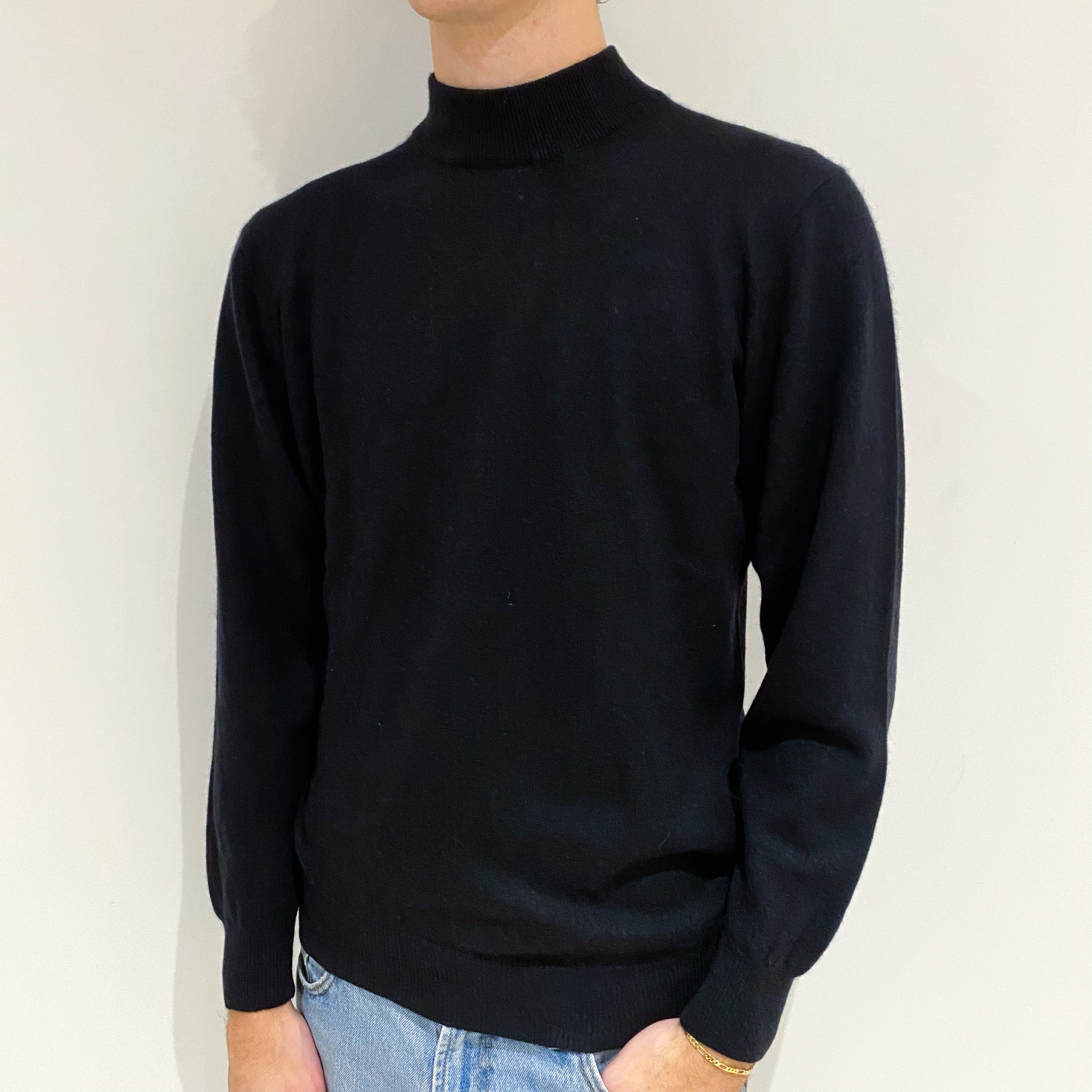 Men's Black Cashmere Turtle Neck Jumper Large