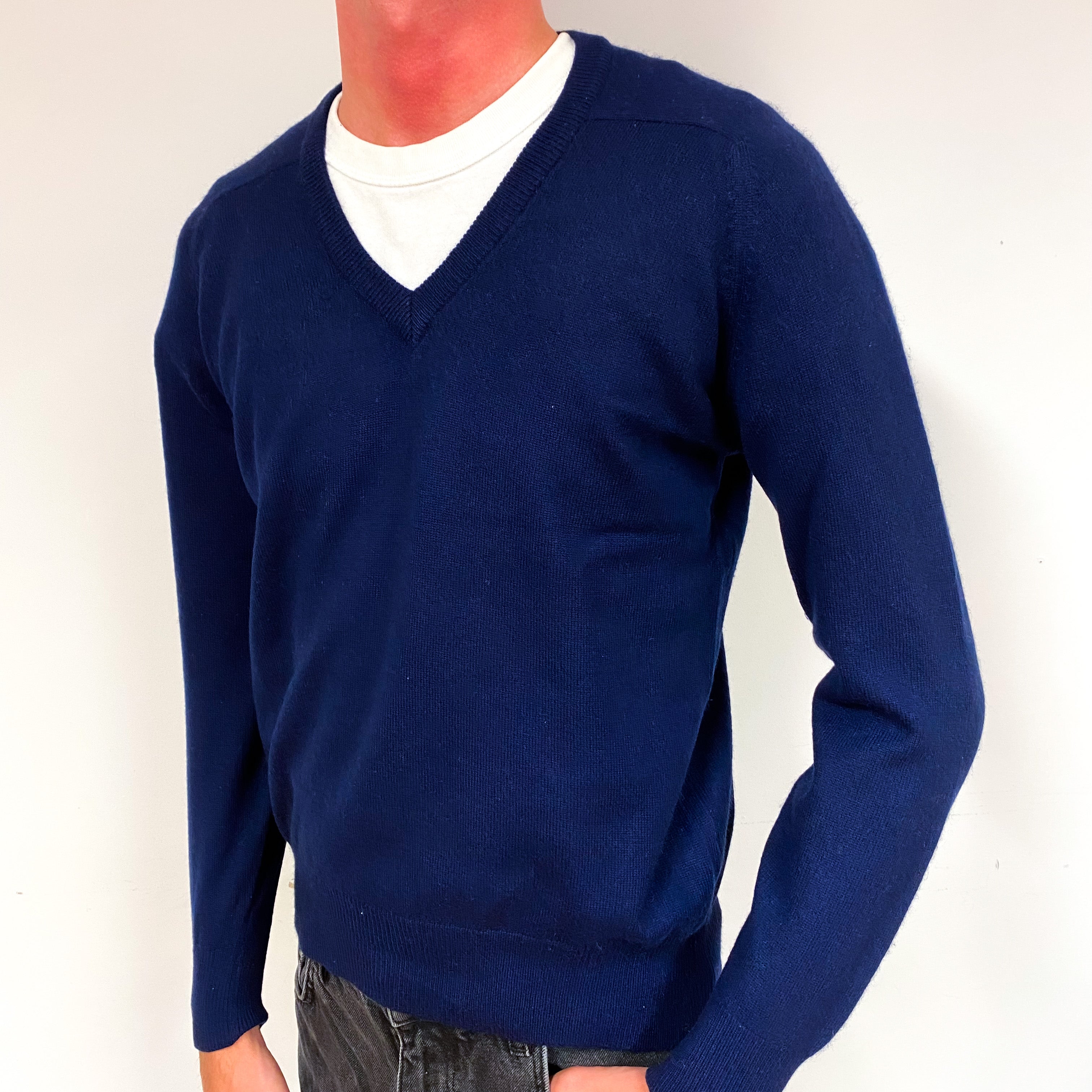 Men's Navy Blue Cashmere V-Neck Jumper Small