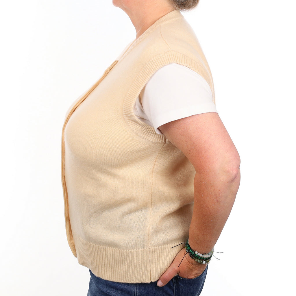 Brand New Vanilla Cream Cashmere Crew Neck Waistcoat Extra Large UK 20-22