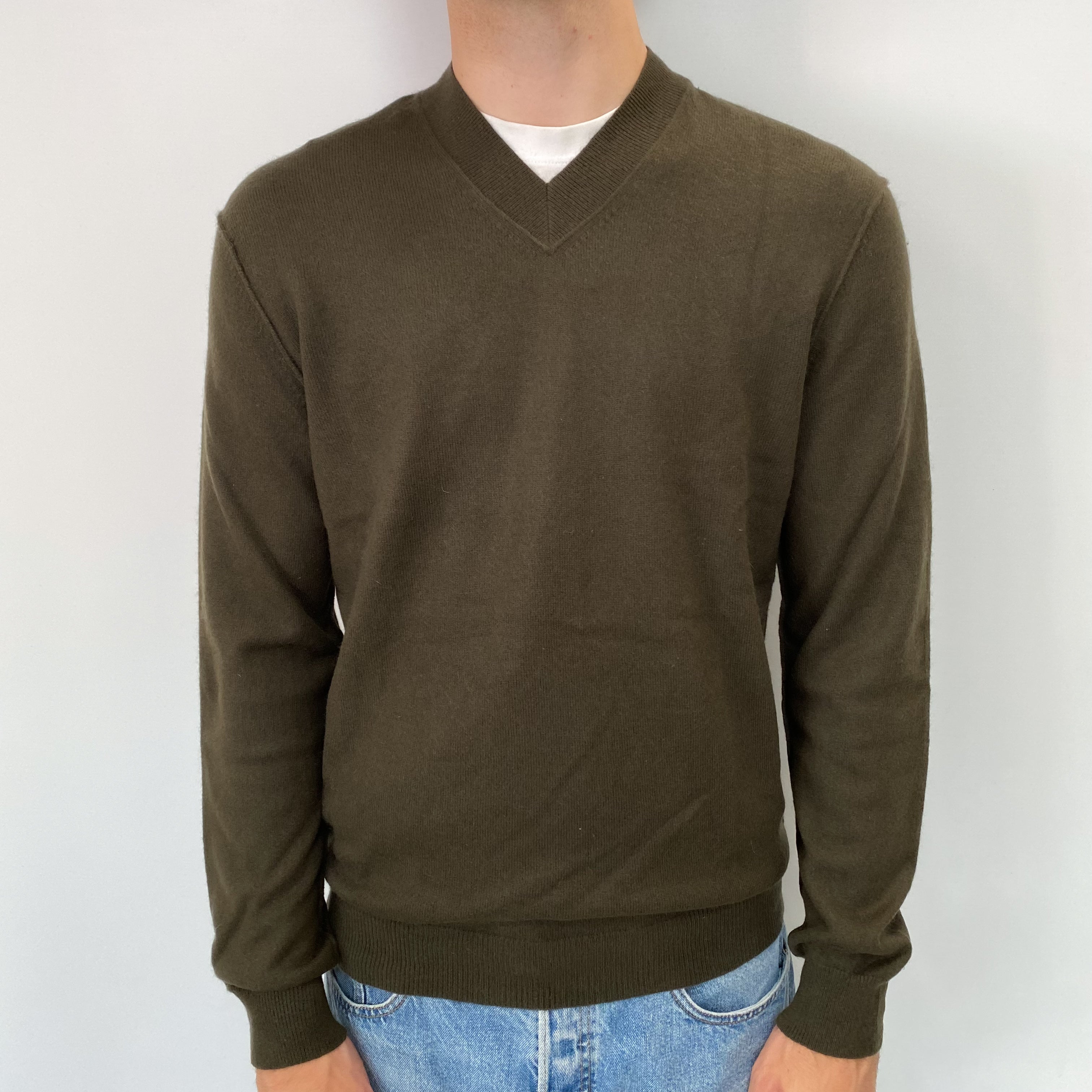 Men's Khaki Green Cashmere V Neck Jumper Medium