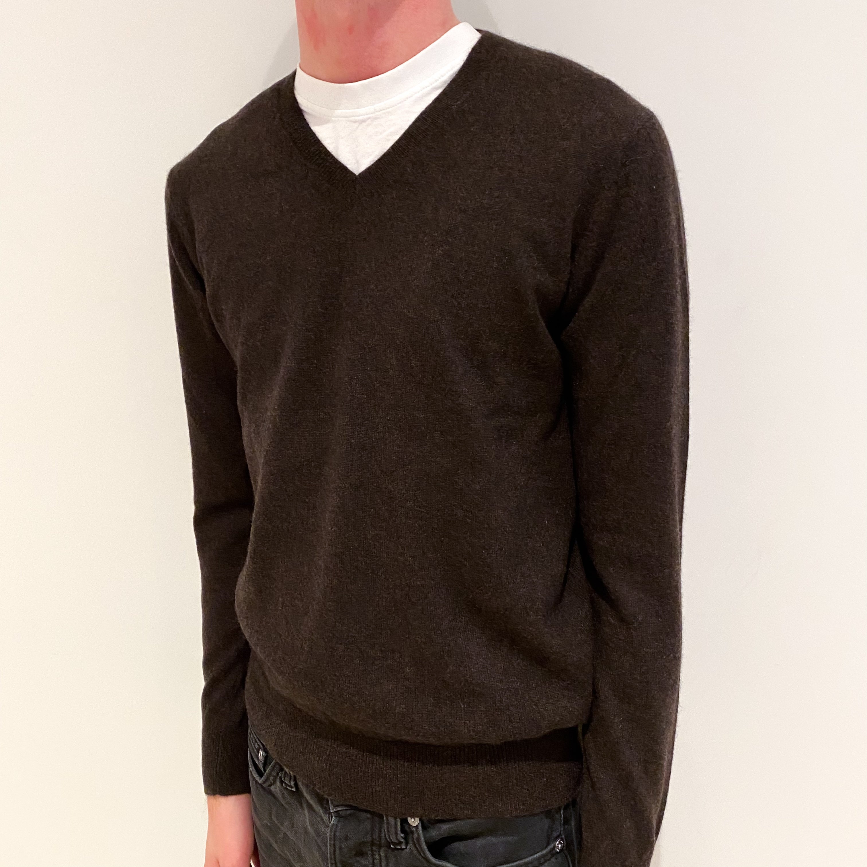 Men's Peppercorn Brown Cashmere V Neck Jumper Small