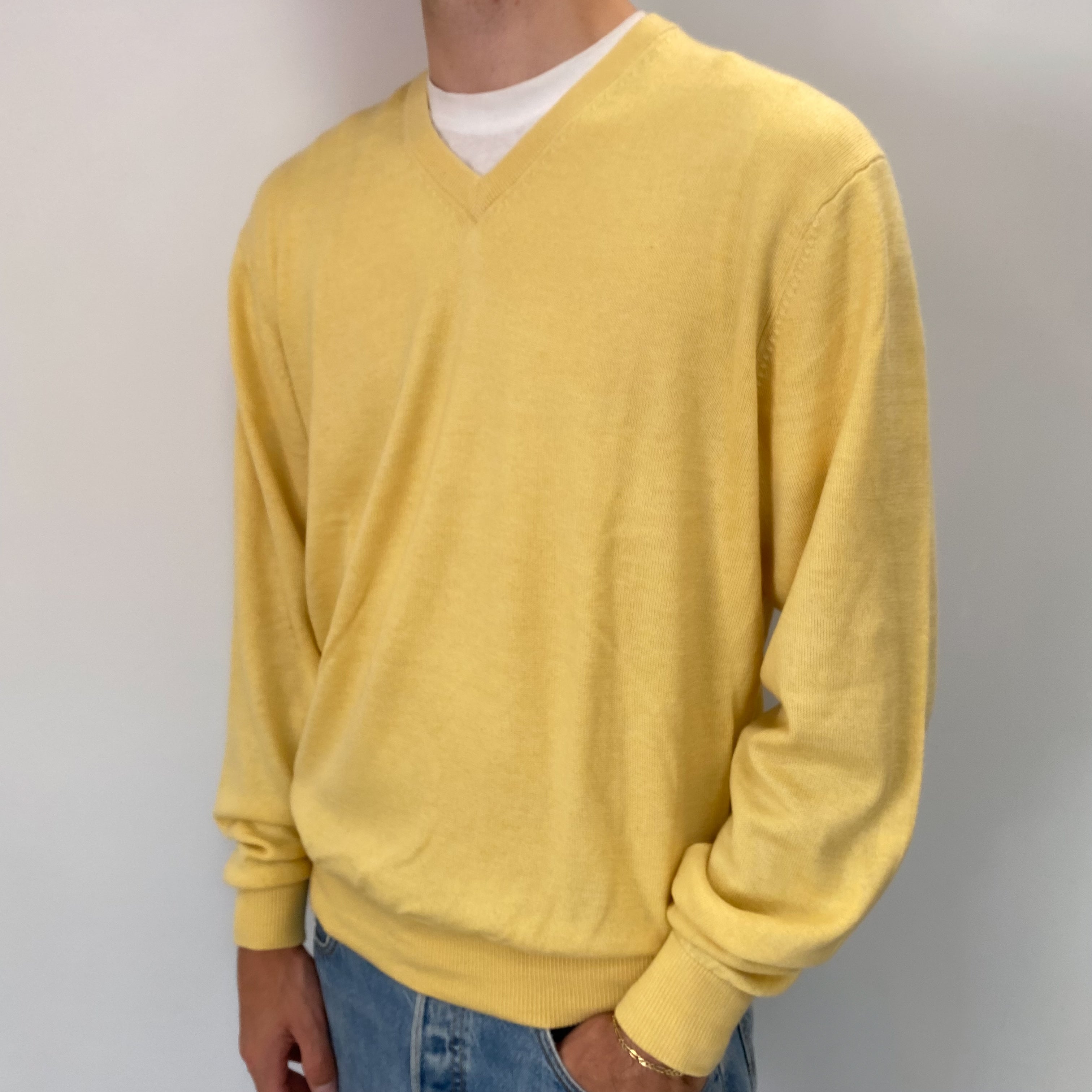 Men's Peter Millar Custard Yellow Cashmere V Neck Jumper Medium
