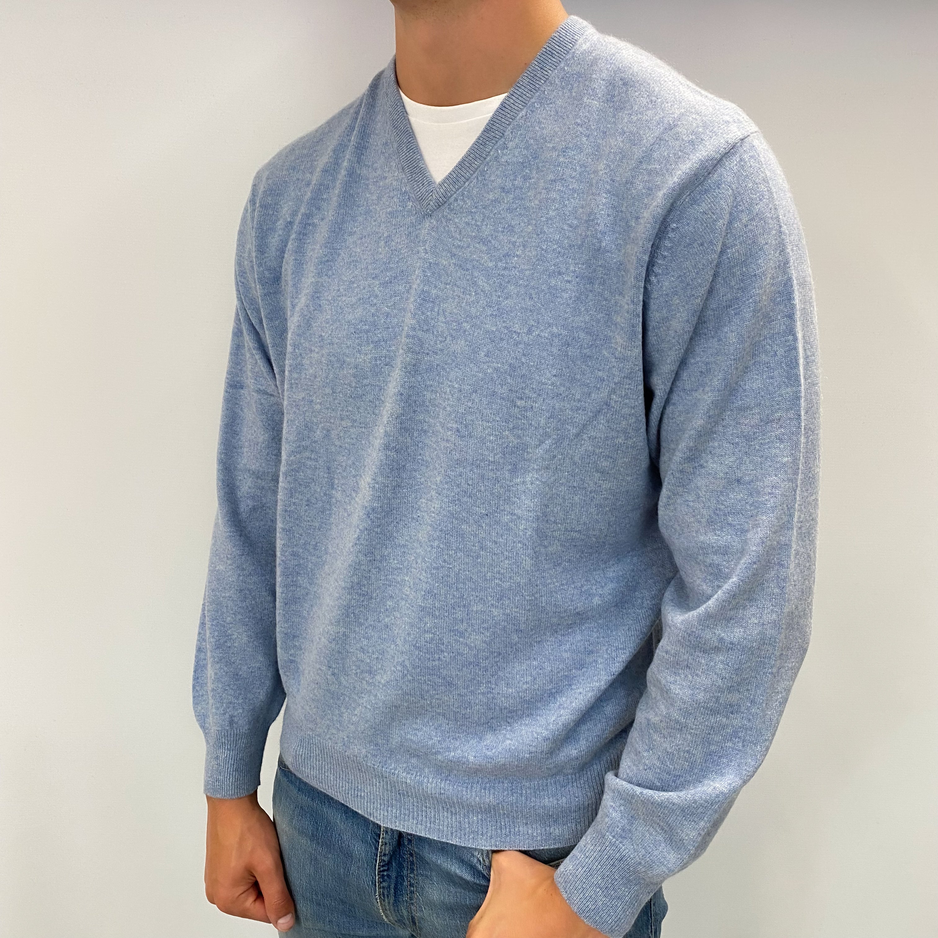 Men's Light Denim Blue Cashmere V Neck Jumper XL