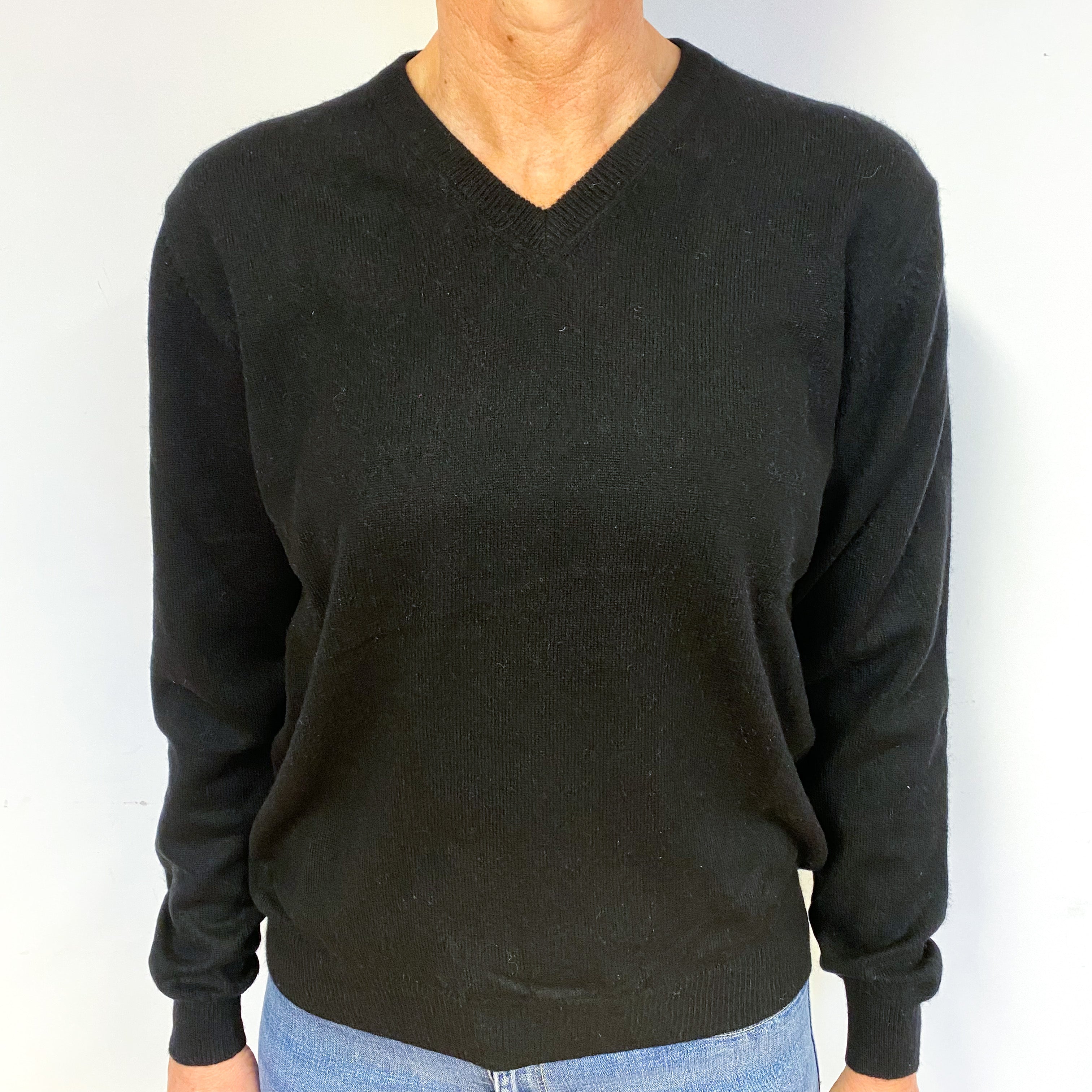 Black Cashmere V-Neck Jumper Medium