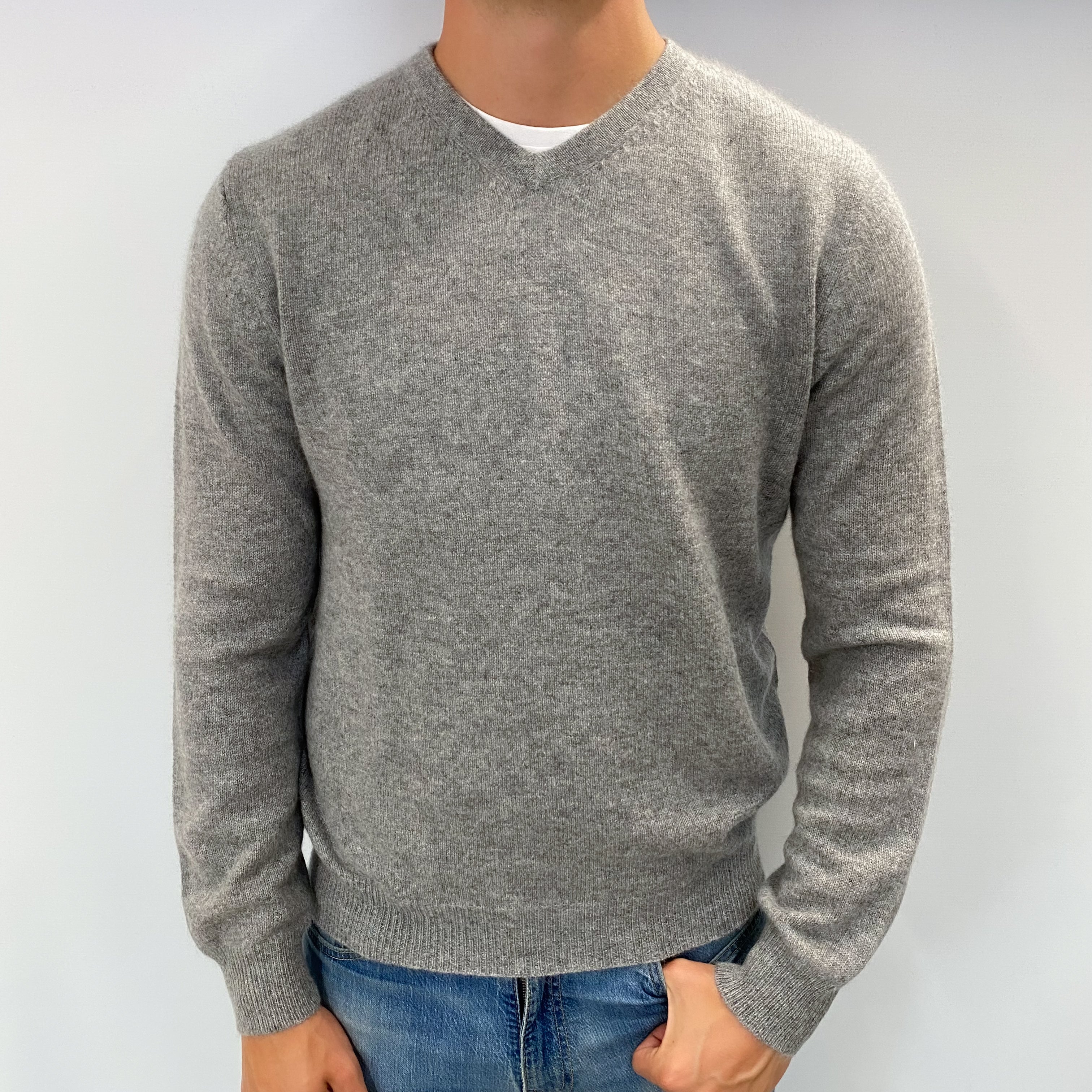 Men's Smoke Grey Cashmere V Neck Jumper XL