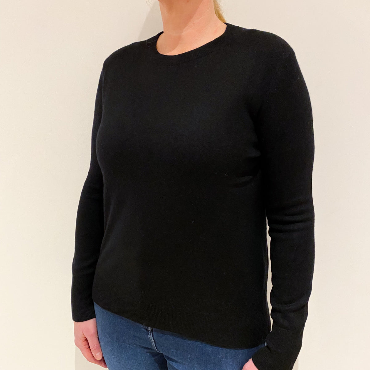 Black Cashmere Crew Neck Jumper Large