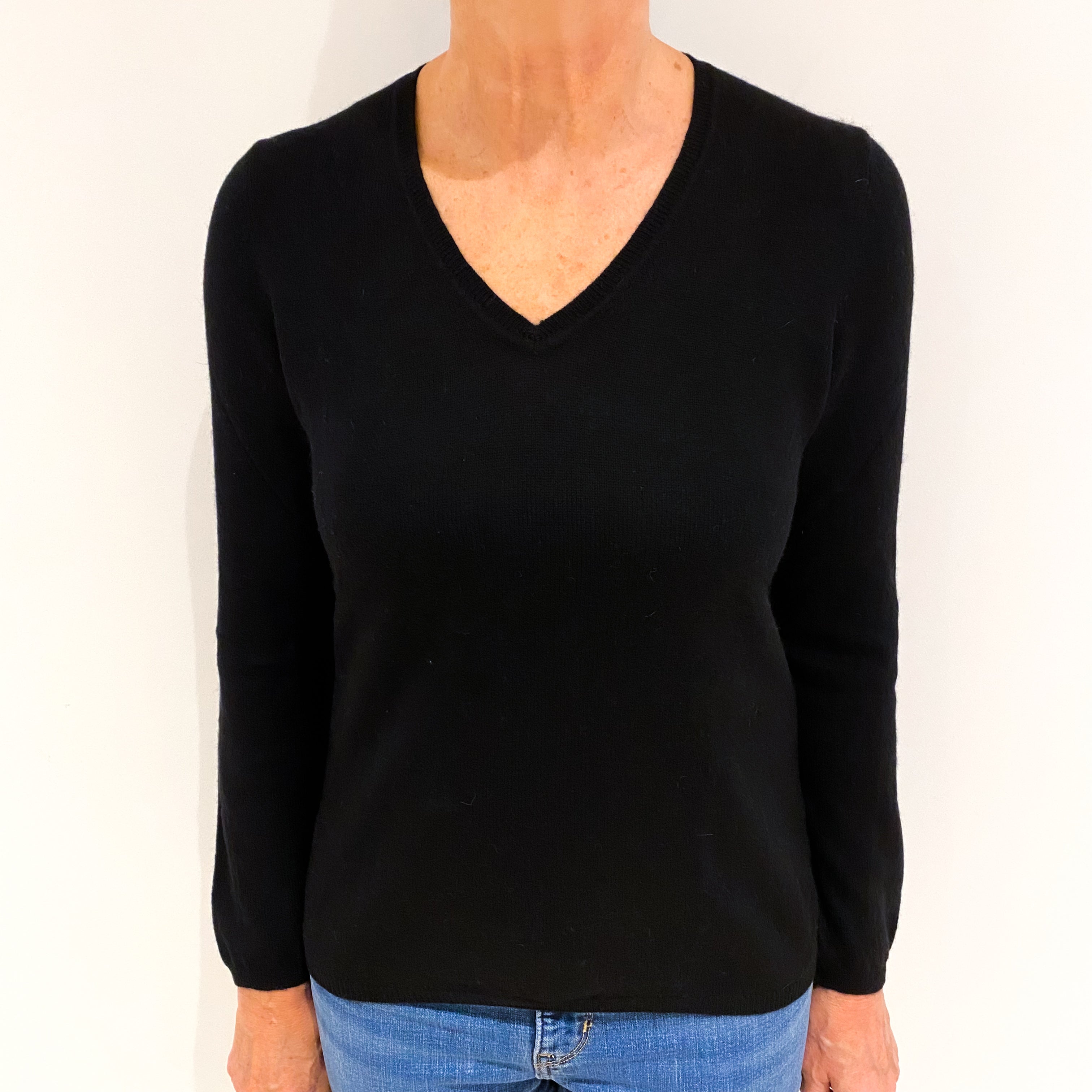 Black Cashmere V Neck Jumper Medium