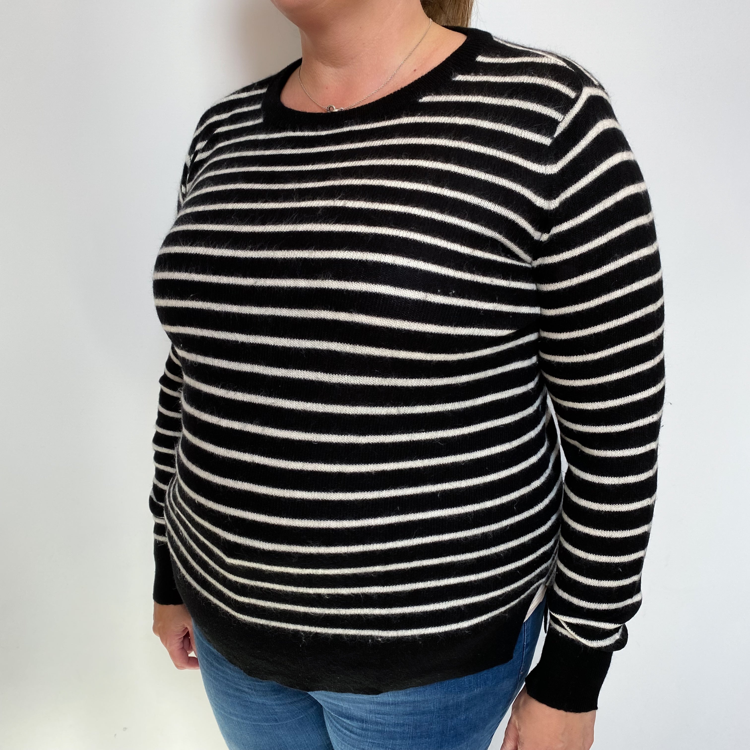 Black and White Stripe Cashmere Crew Neck Jumper Extra Large