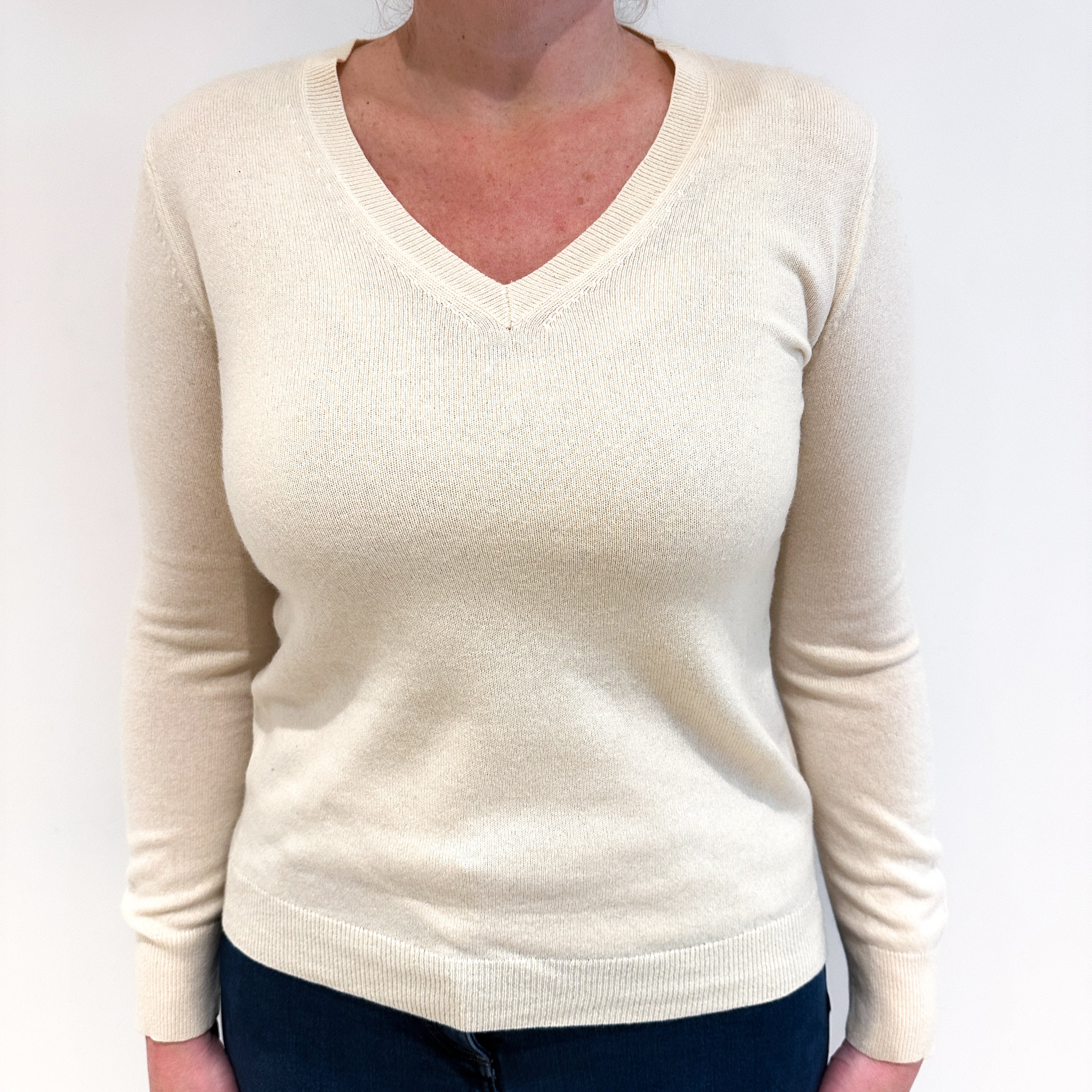 Cream Cashmere V Neck Jumper Large