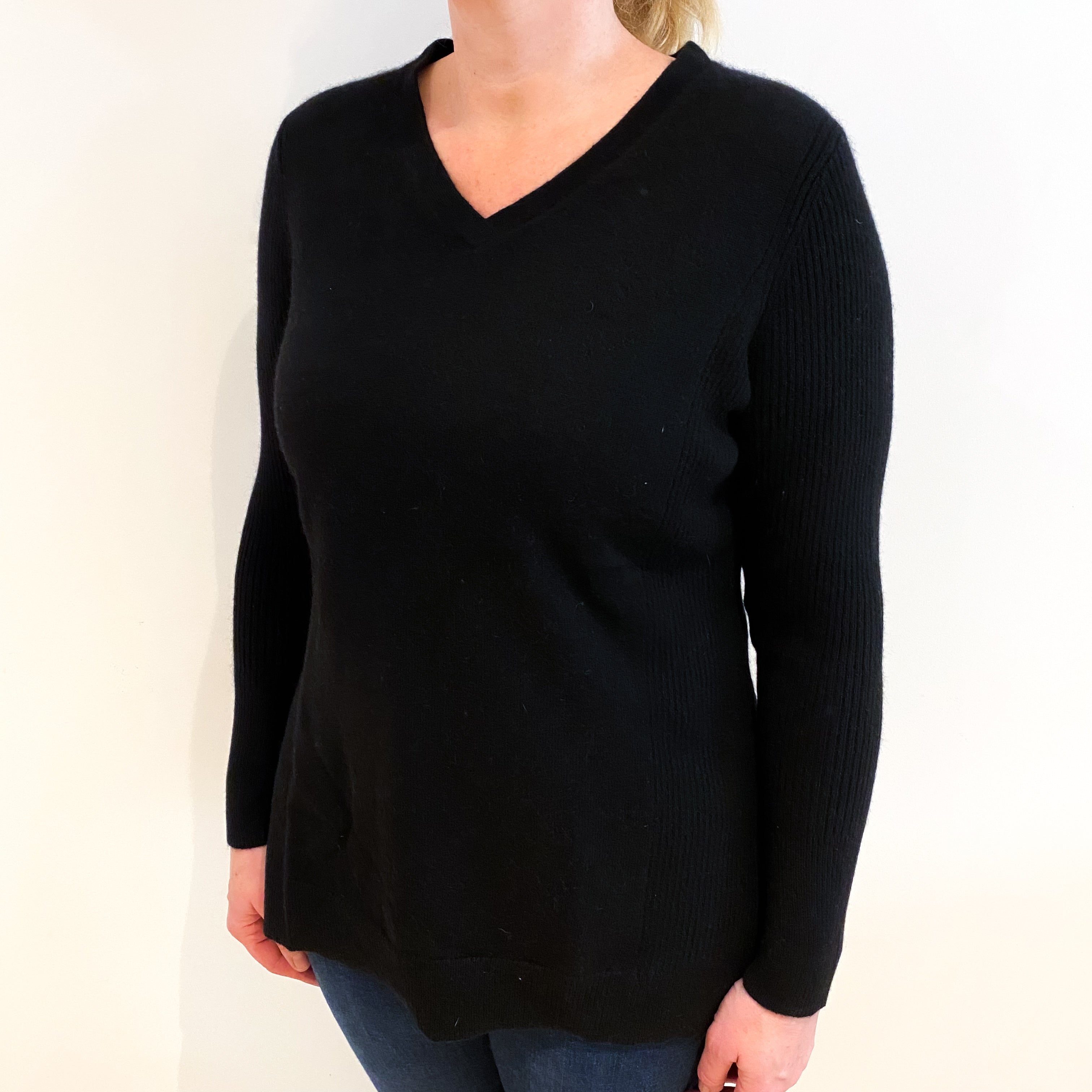 Black Cashmere V Neck Jumper Large