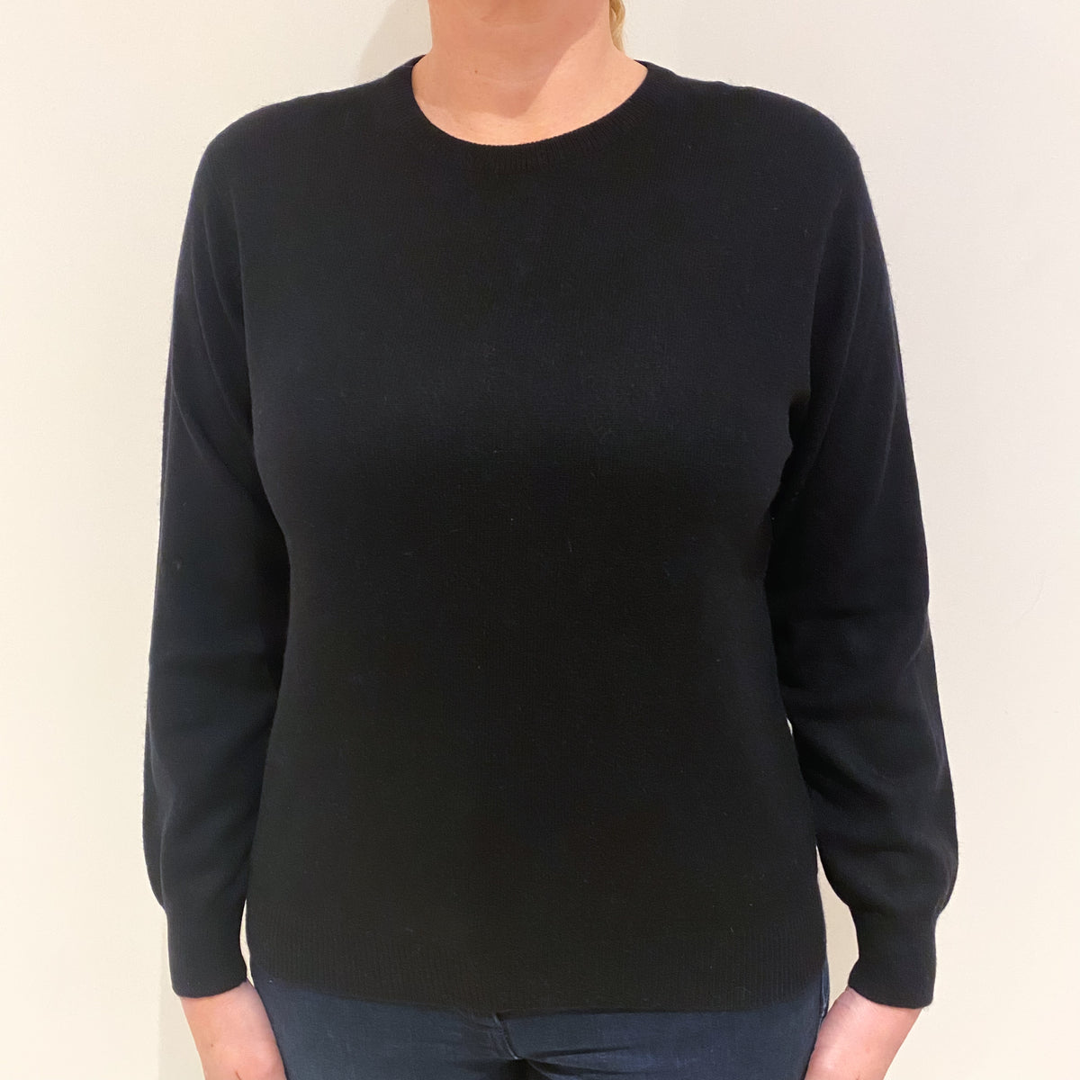 Black Cashmere Crew Neck Jumper Large