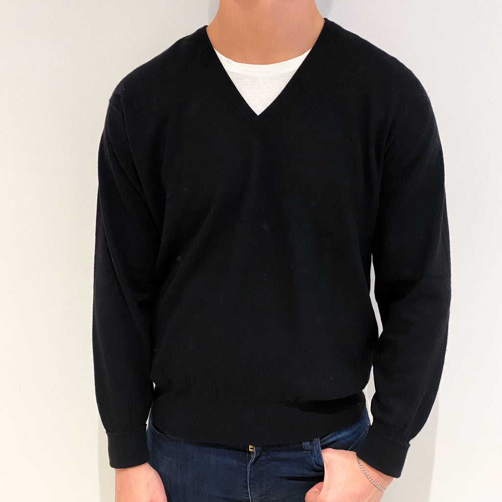 Men's Vintage Scottish Black Cashmere V Neck Jumper XL