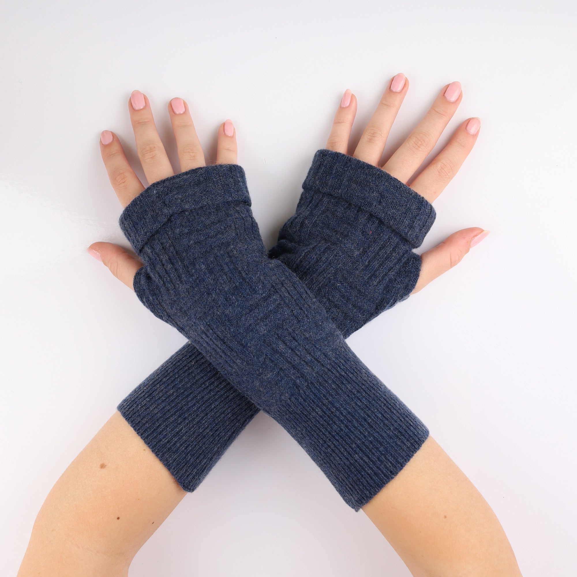 Old Navy Textured Fingerless Gloves