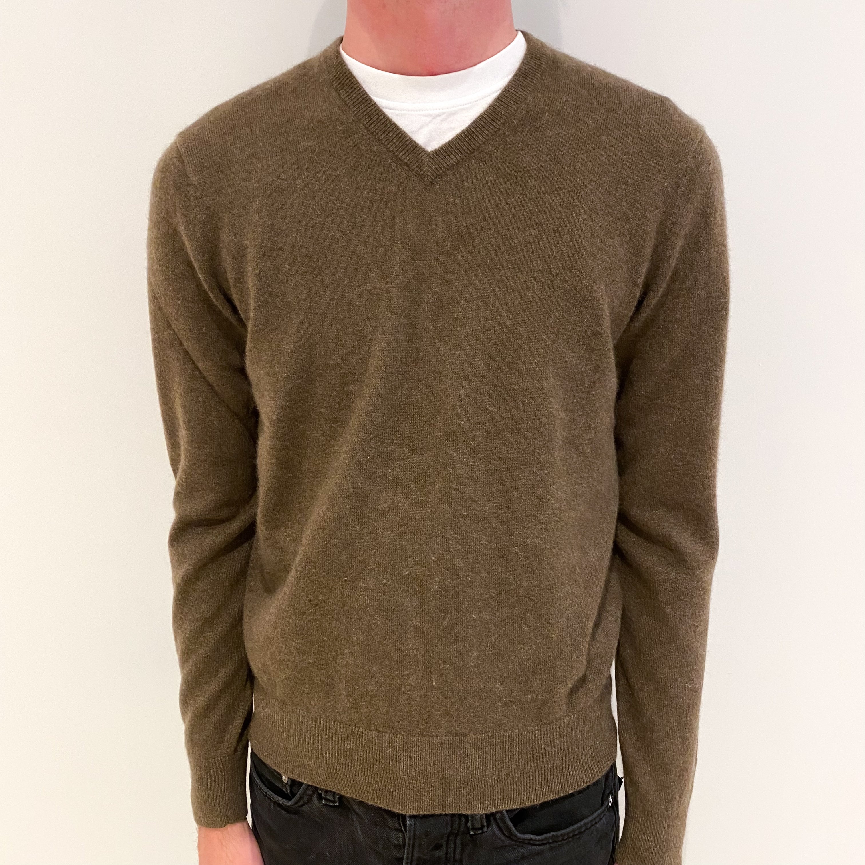 Men's Pecan Brown Cashmere V-Neck Jumper Small