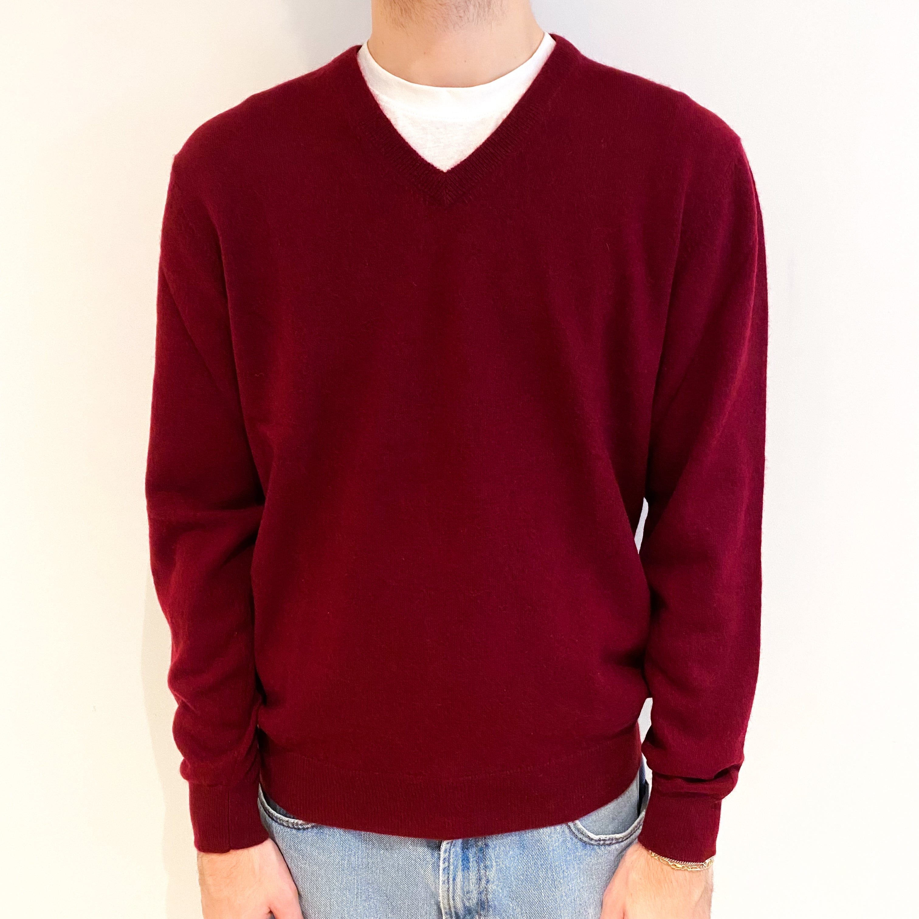 Men's Burgundy Red Cashmere V Neck Jumper Large