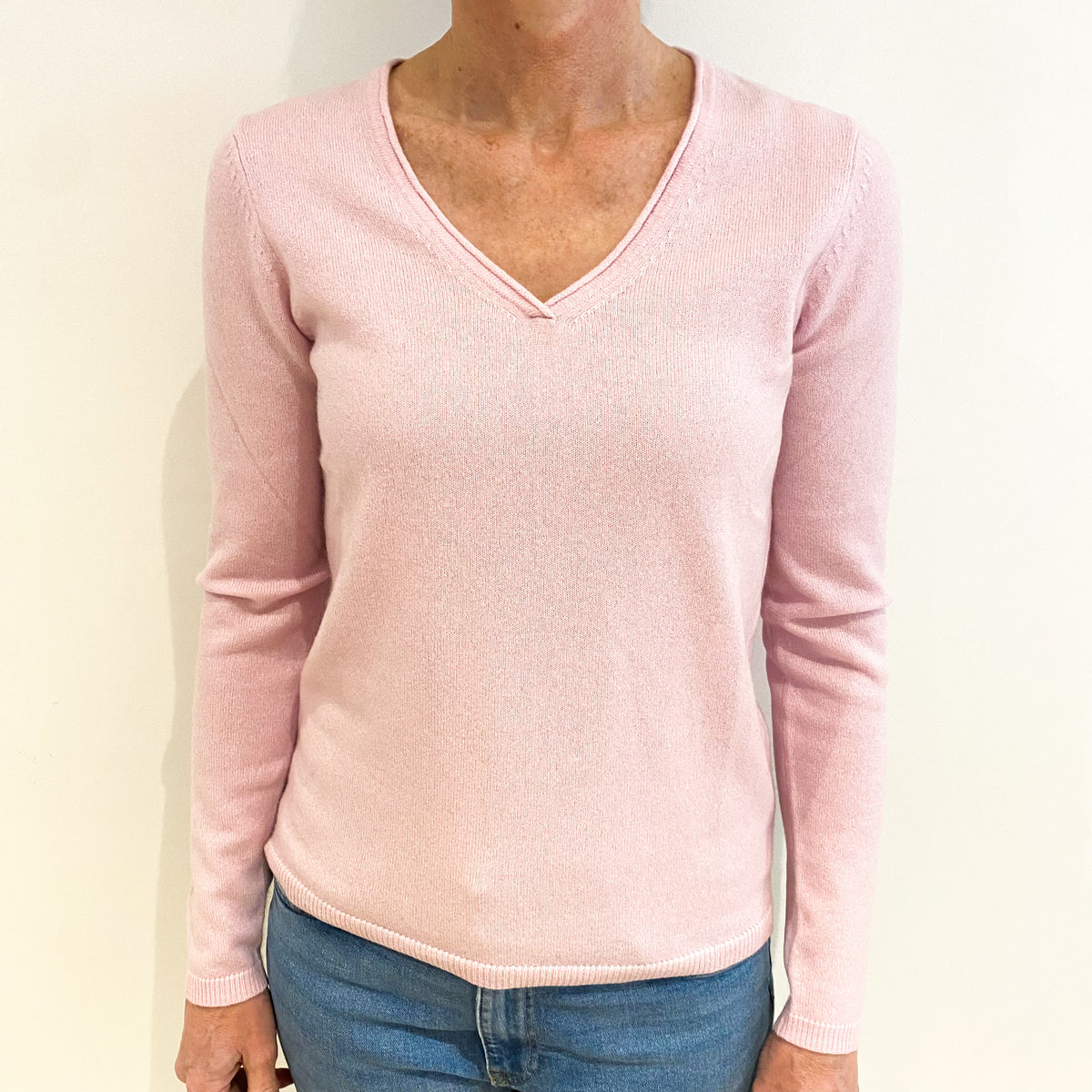 Brand New Ice Pink Cashmere V Neck Jumper Small