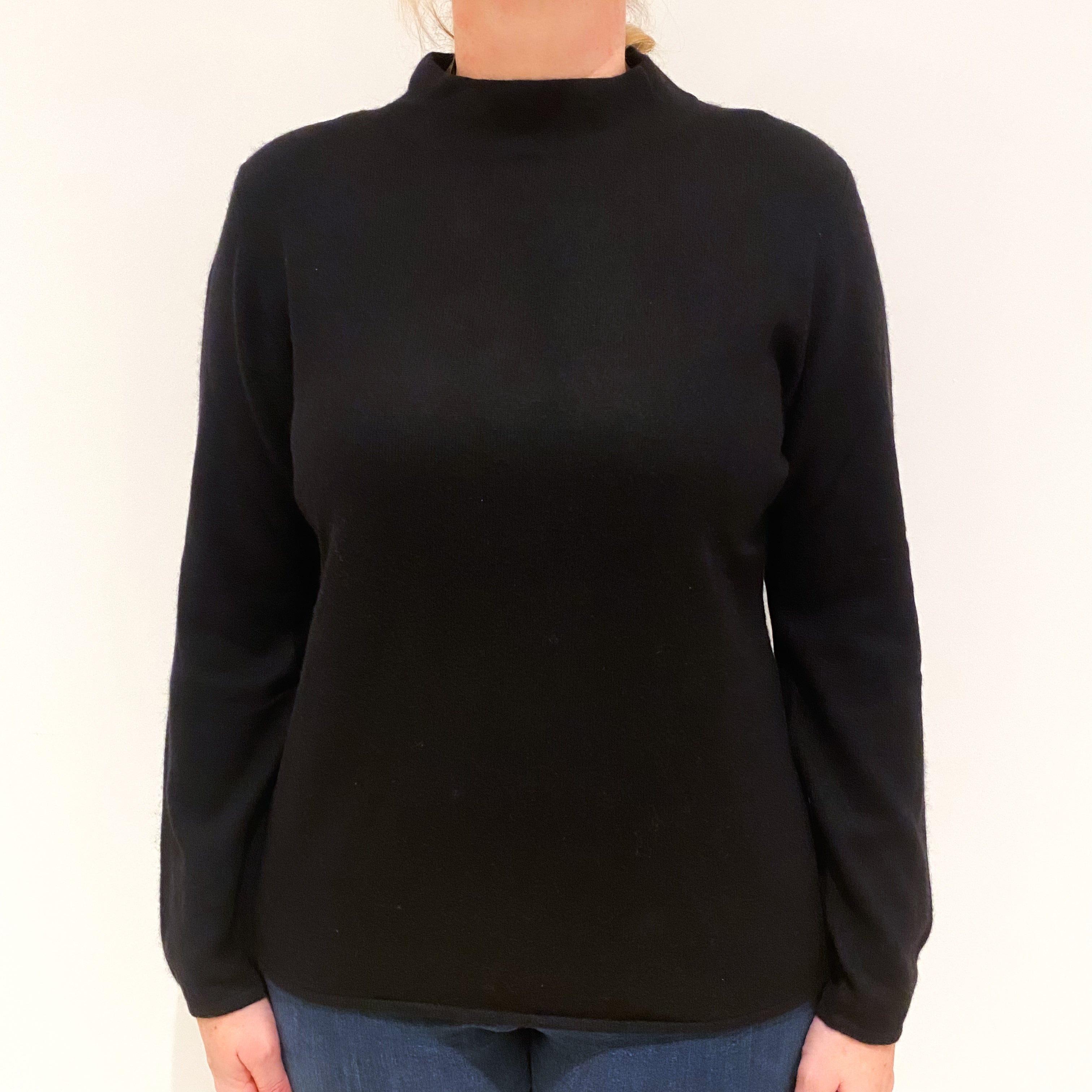 Black Cashmere Turtle Neck Jumper Large