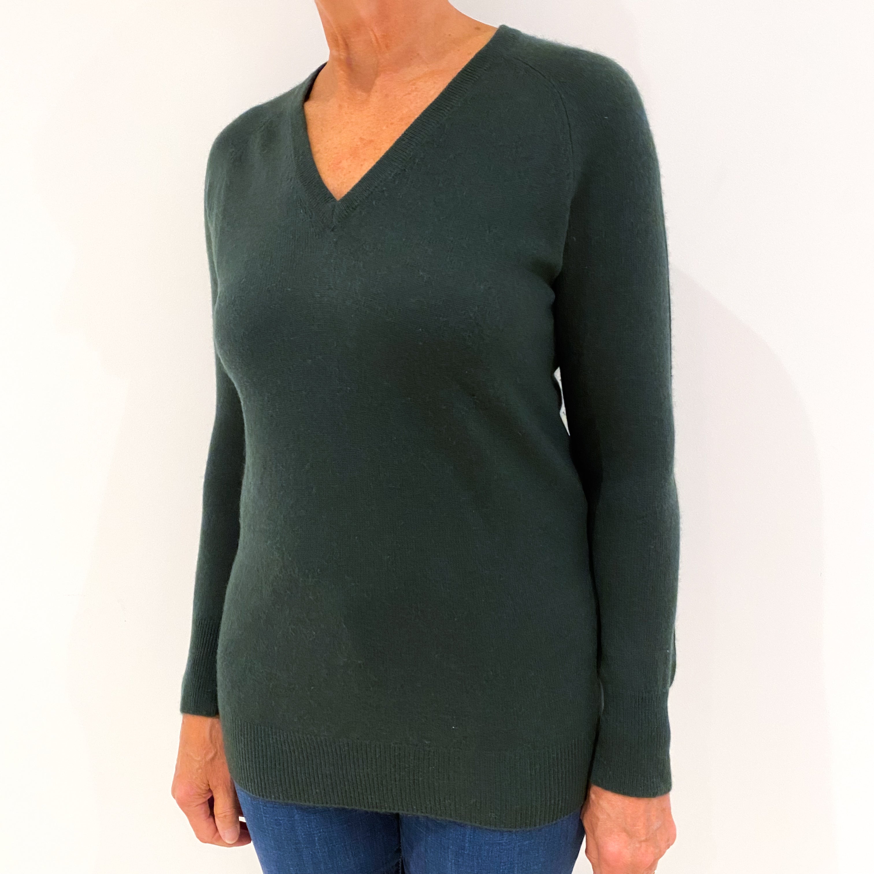 Ivy Green Cashmere V-Neck Jumper Medium
