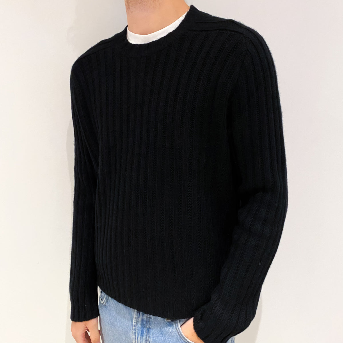 Men's Black Cashmere Crew Neck Jumper Large