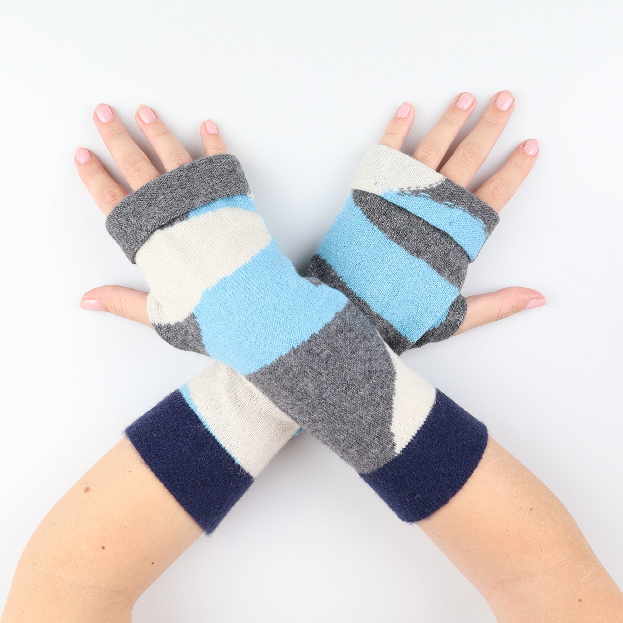 Blue Grey and Cream Fingerless Gloves
