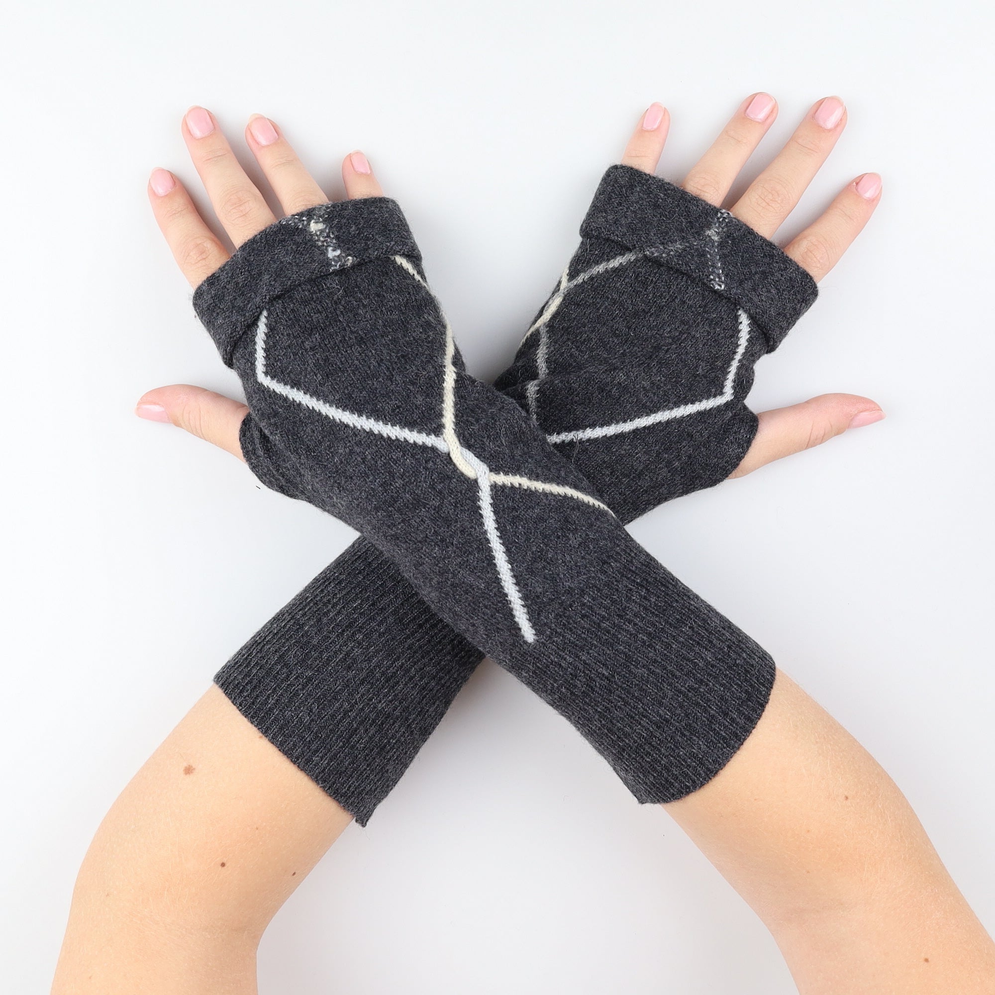 Charcoal Grey and Cream Patterned Fingerless Gloves