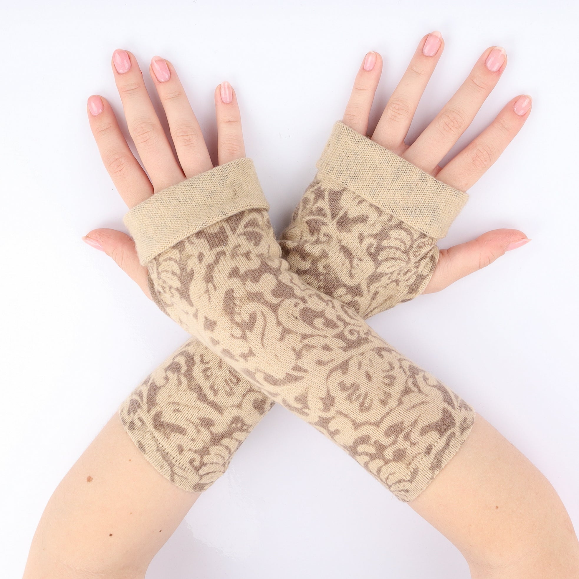 Caramel and Brown Patterned Fingerless Gloves
