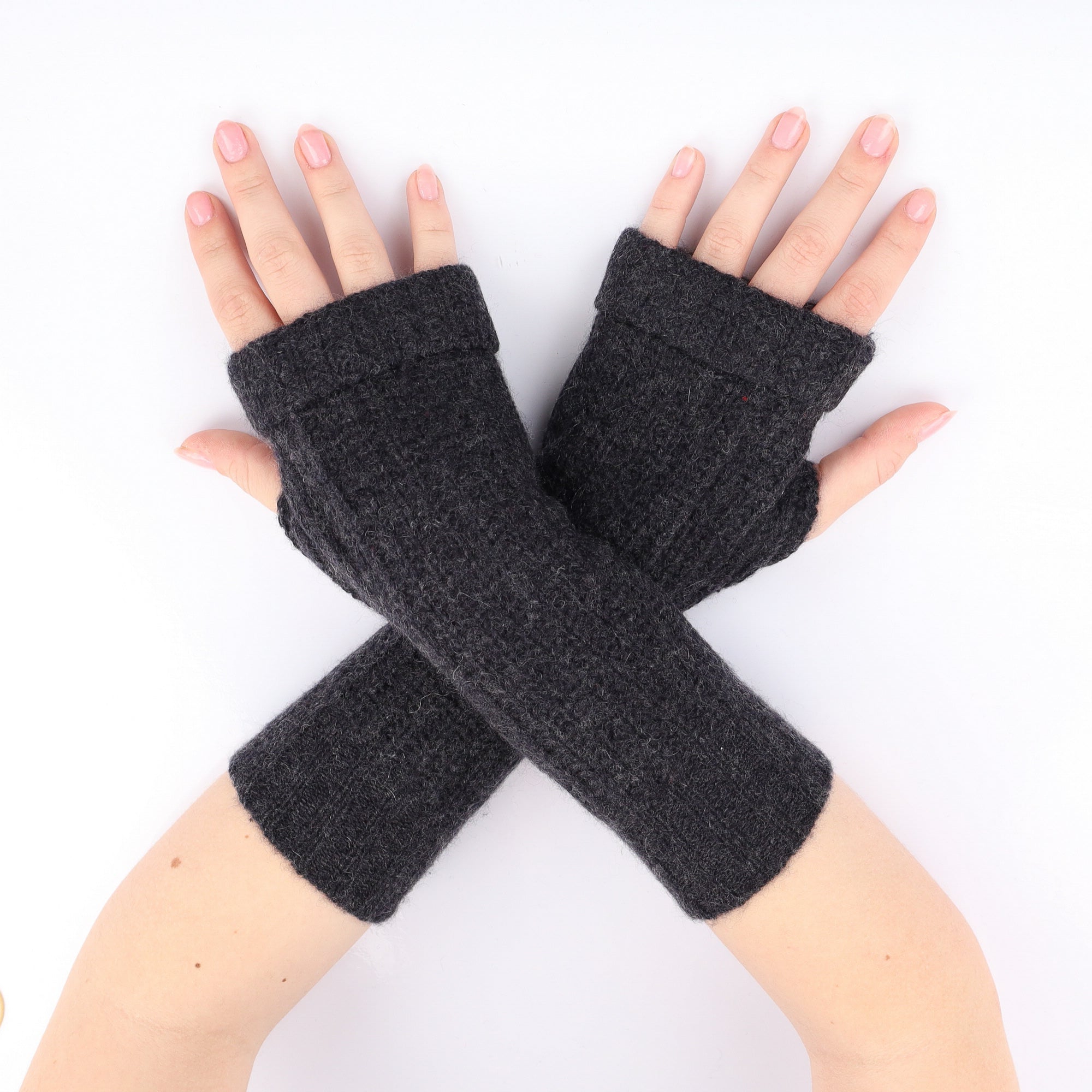 Charcoal Grey Ribbed Fingerless Gloves