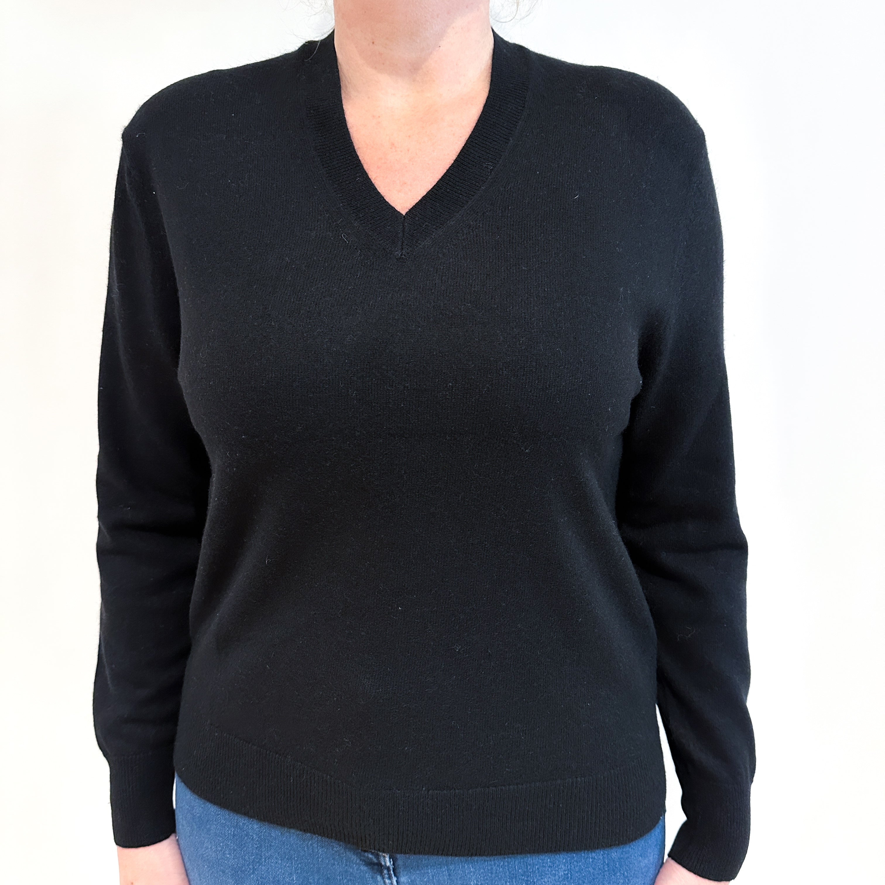 Black Cashmere V Neck Jumper Large