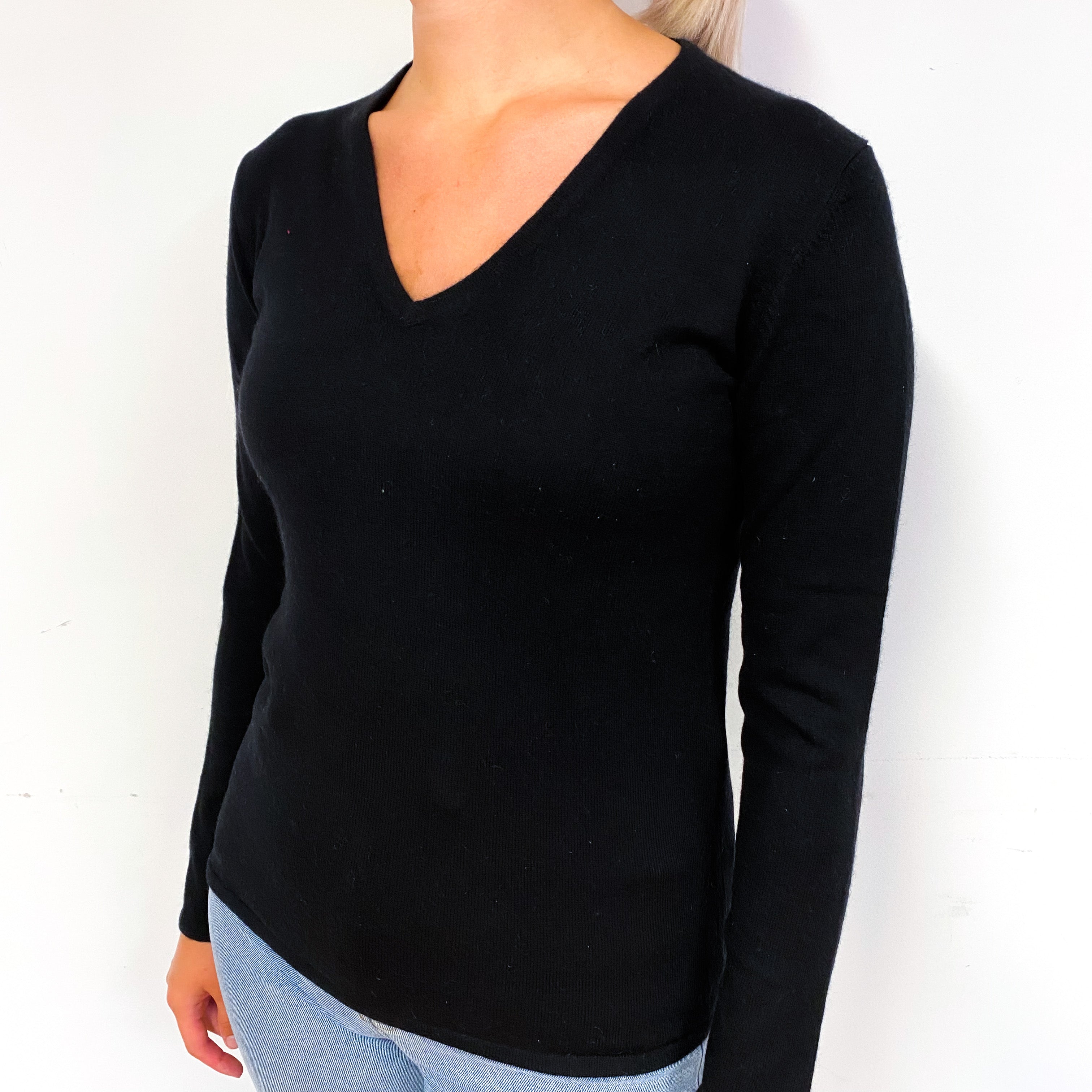 Black Cashmere V-Neck Jumper Small