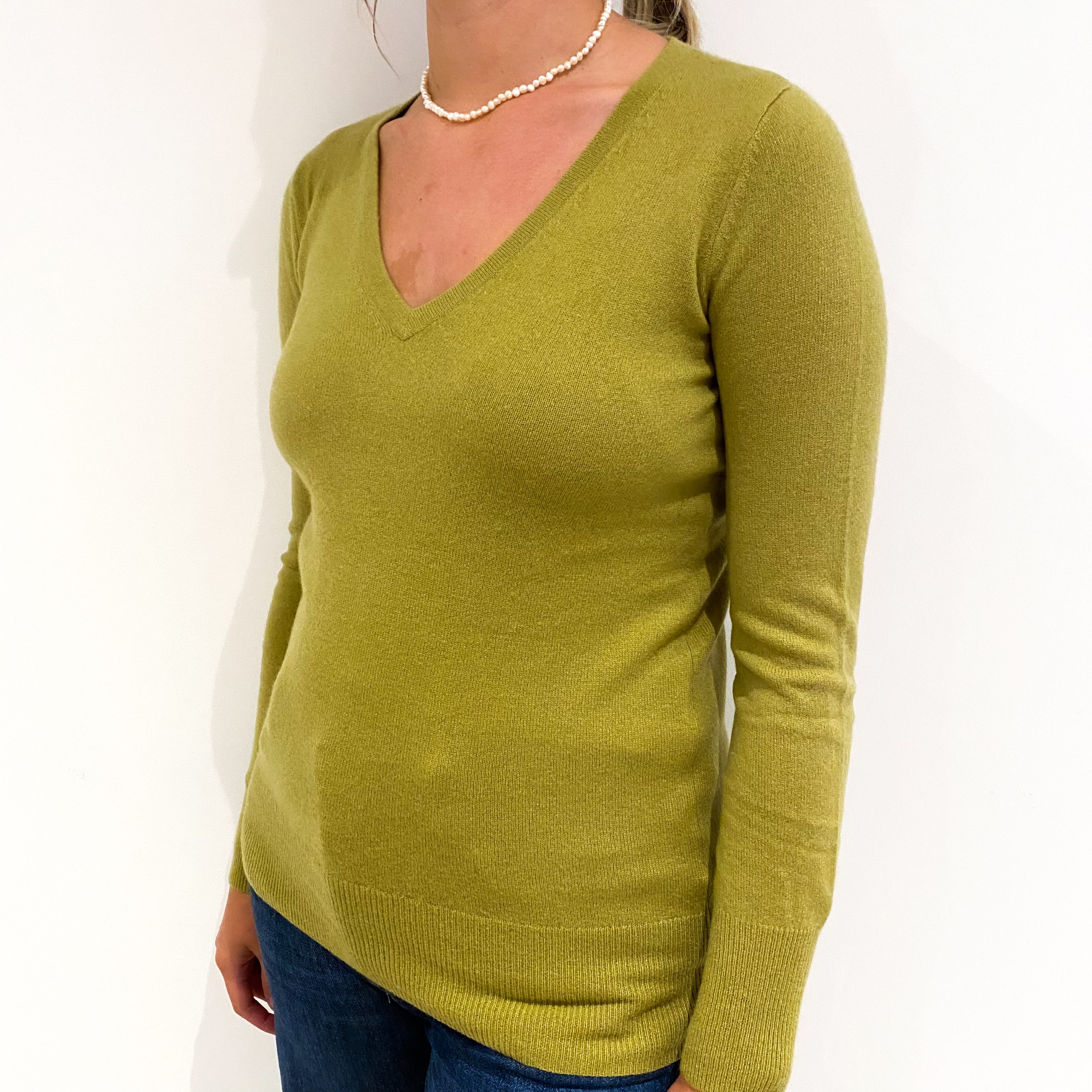 Kiwi Green Cashmere V-Neck Jumper Small