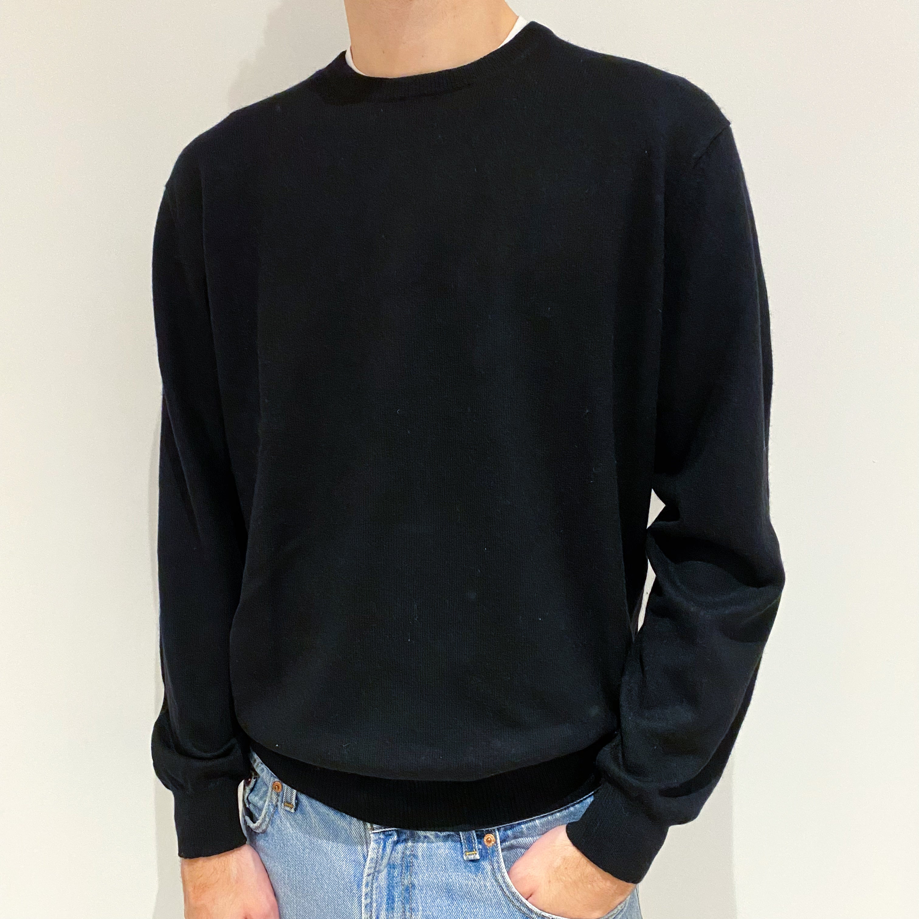 Men's Black Cashmere Crew Neck Jumper Large