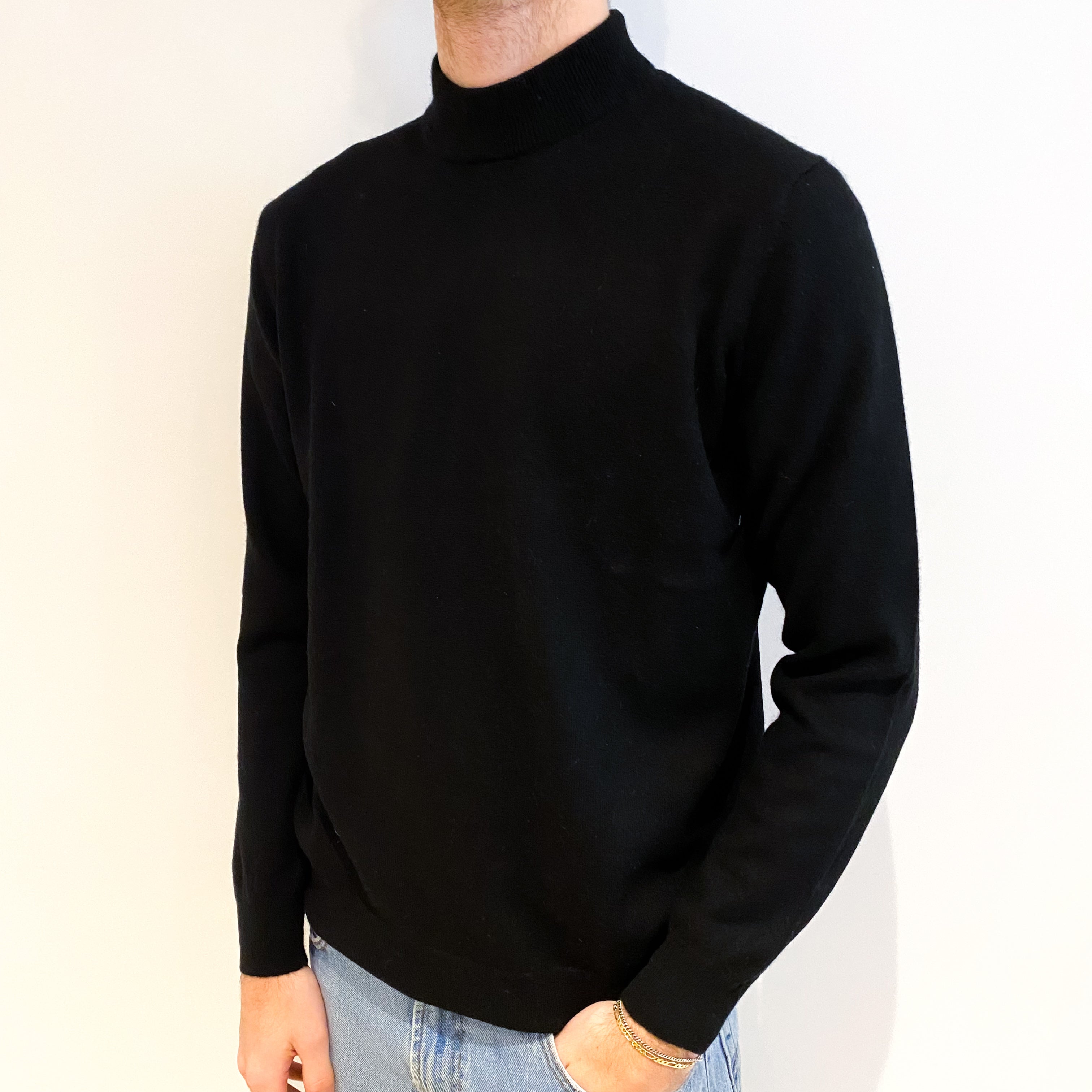 Men's Black Cashmere Turtle Neck Jumper Large