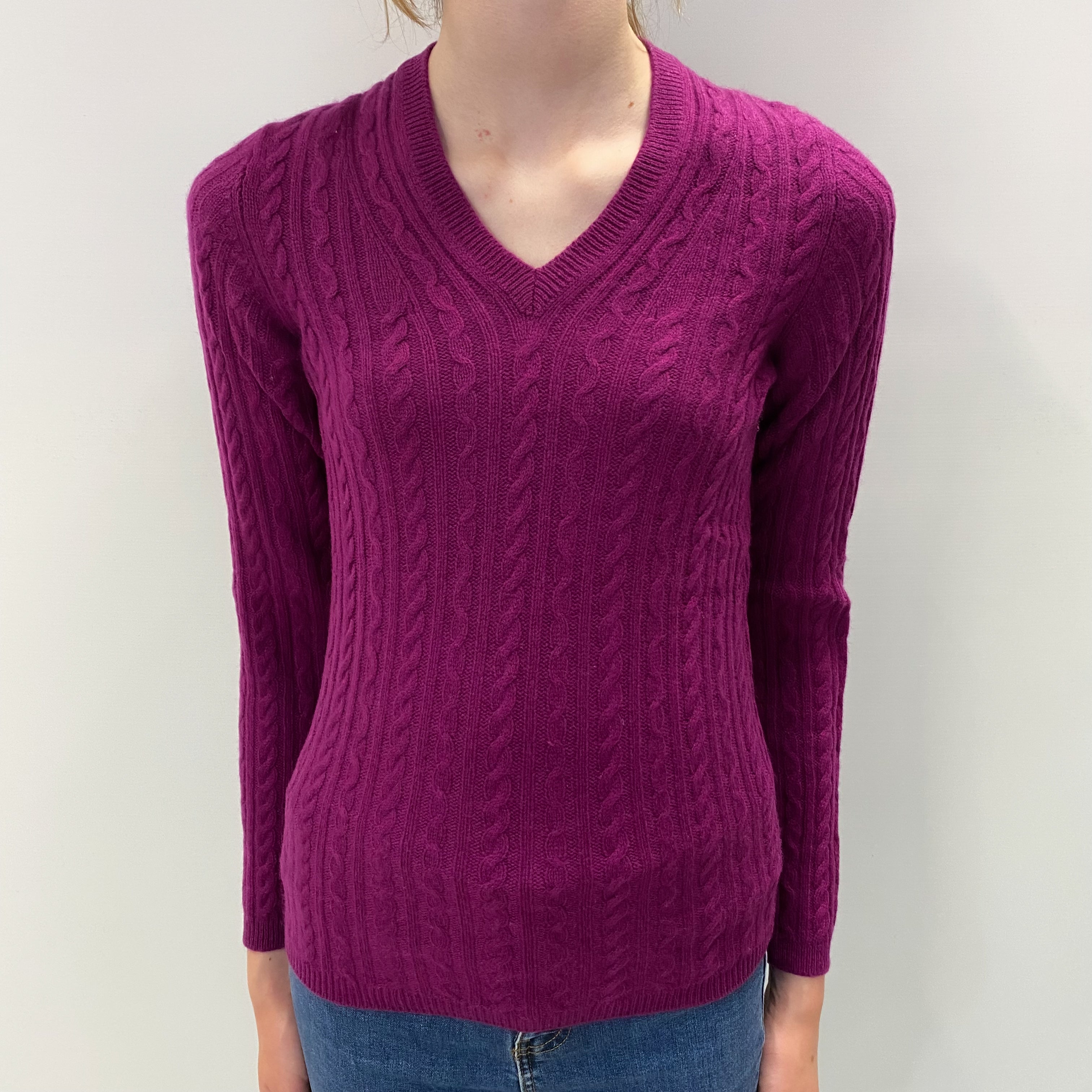 Scottish Magenta Purple Cashmere V Neck Cable Knit Jumper Extra Small