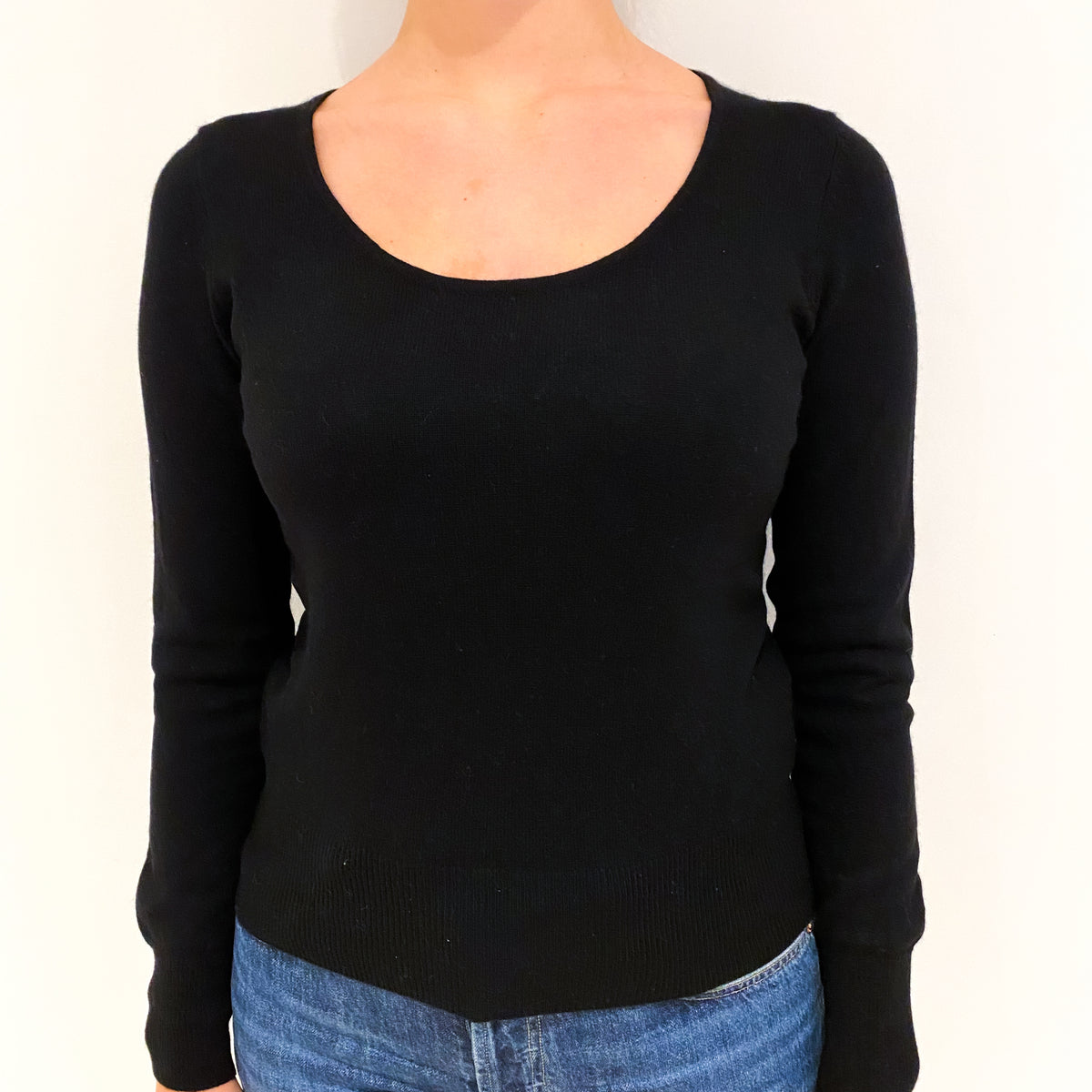 Black Cashmere Keyhole Scoop Neck Jumper Small