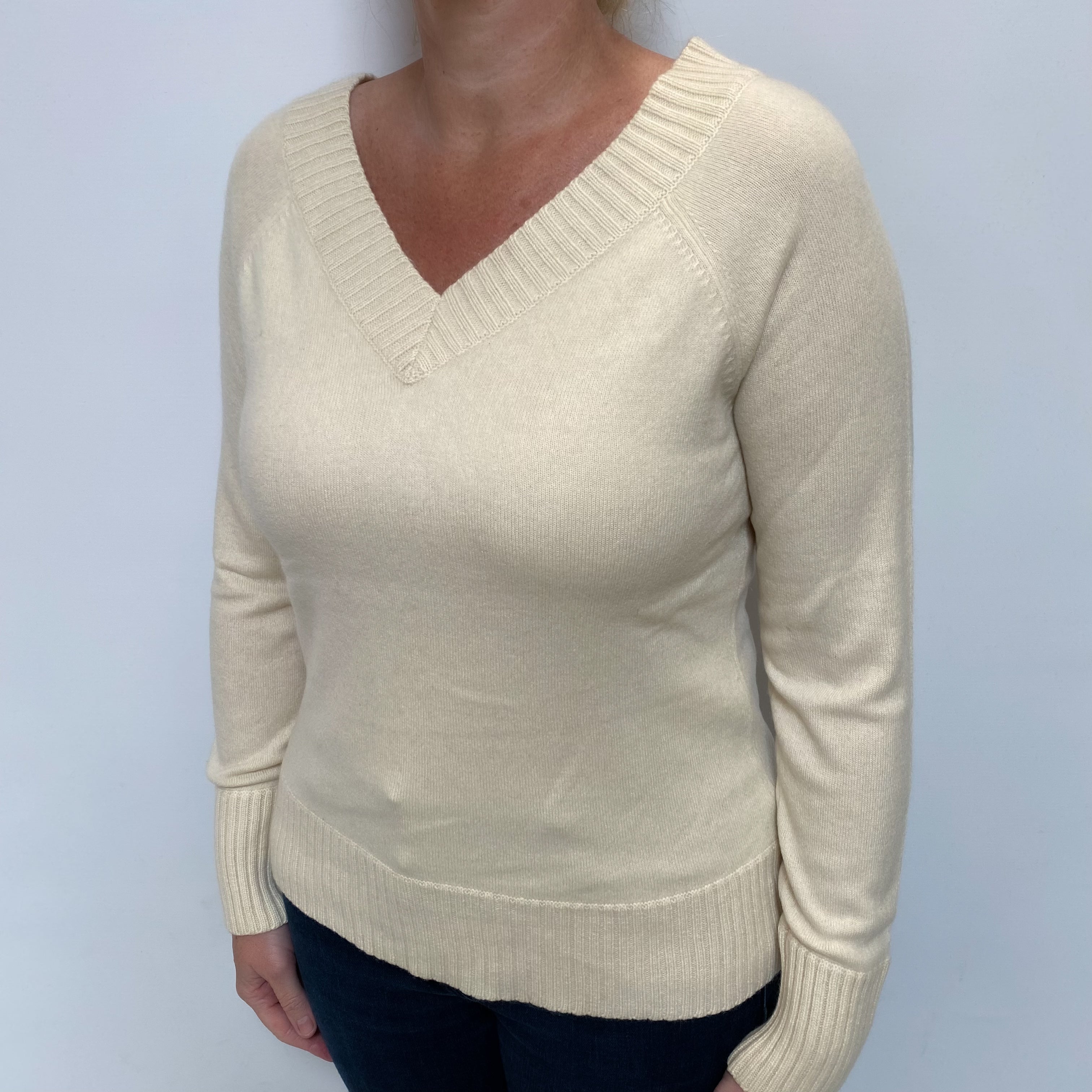 Ralph Lauren Ivory Cashmere V Neck Jumper Large