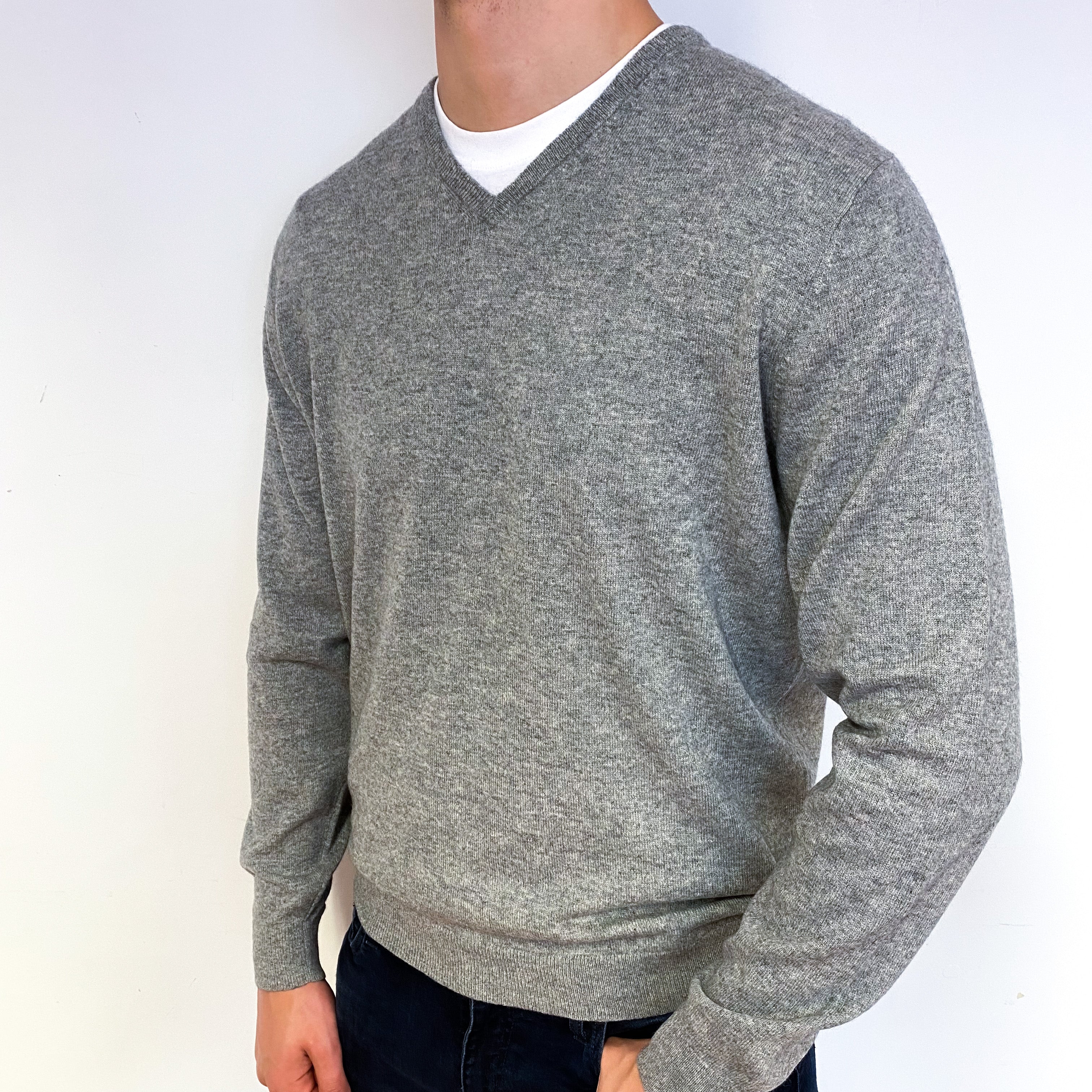 Men's Ash Grey Cashmere V-Neck Jumper Extra Large