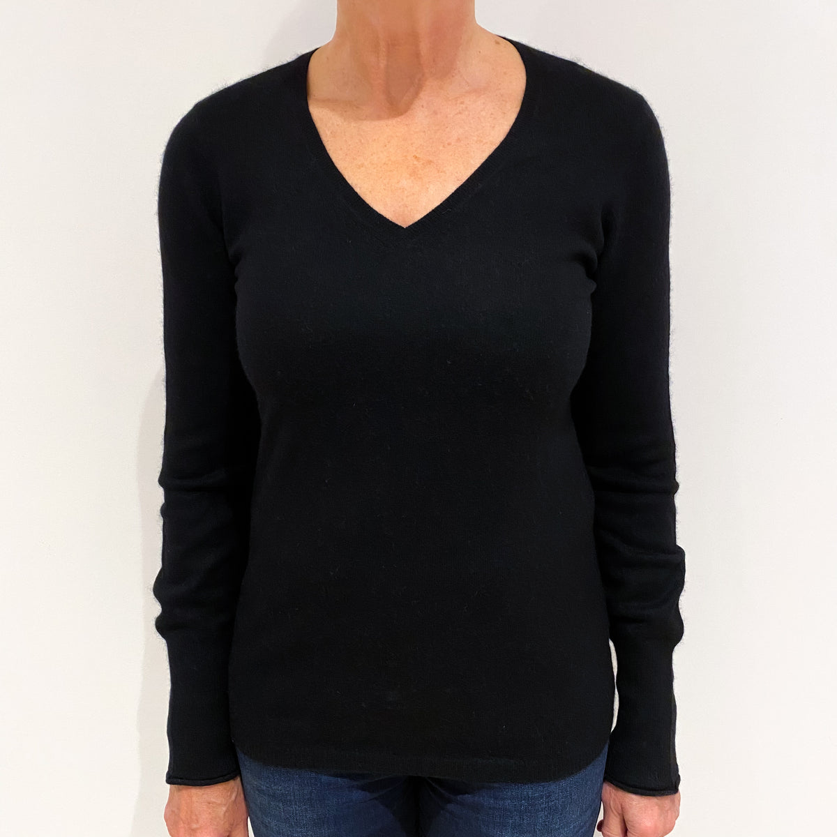 Black Cashmere V Neck Jumper Medium