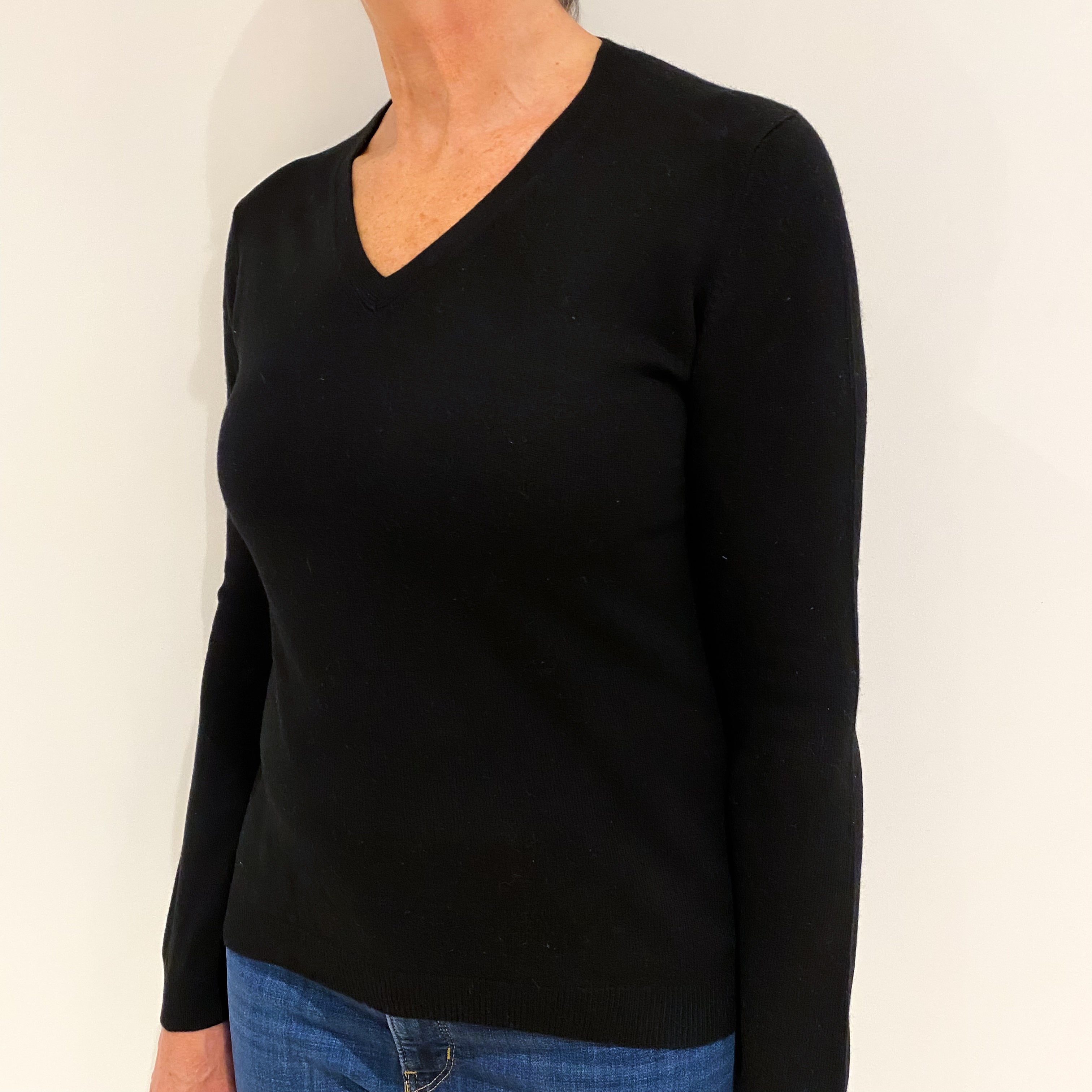 Black Cashmere V Neck Jumper Medium