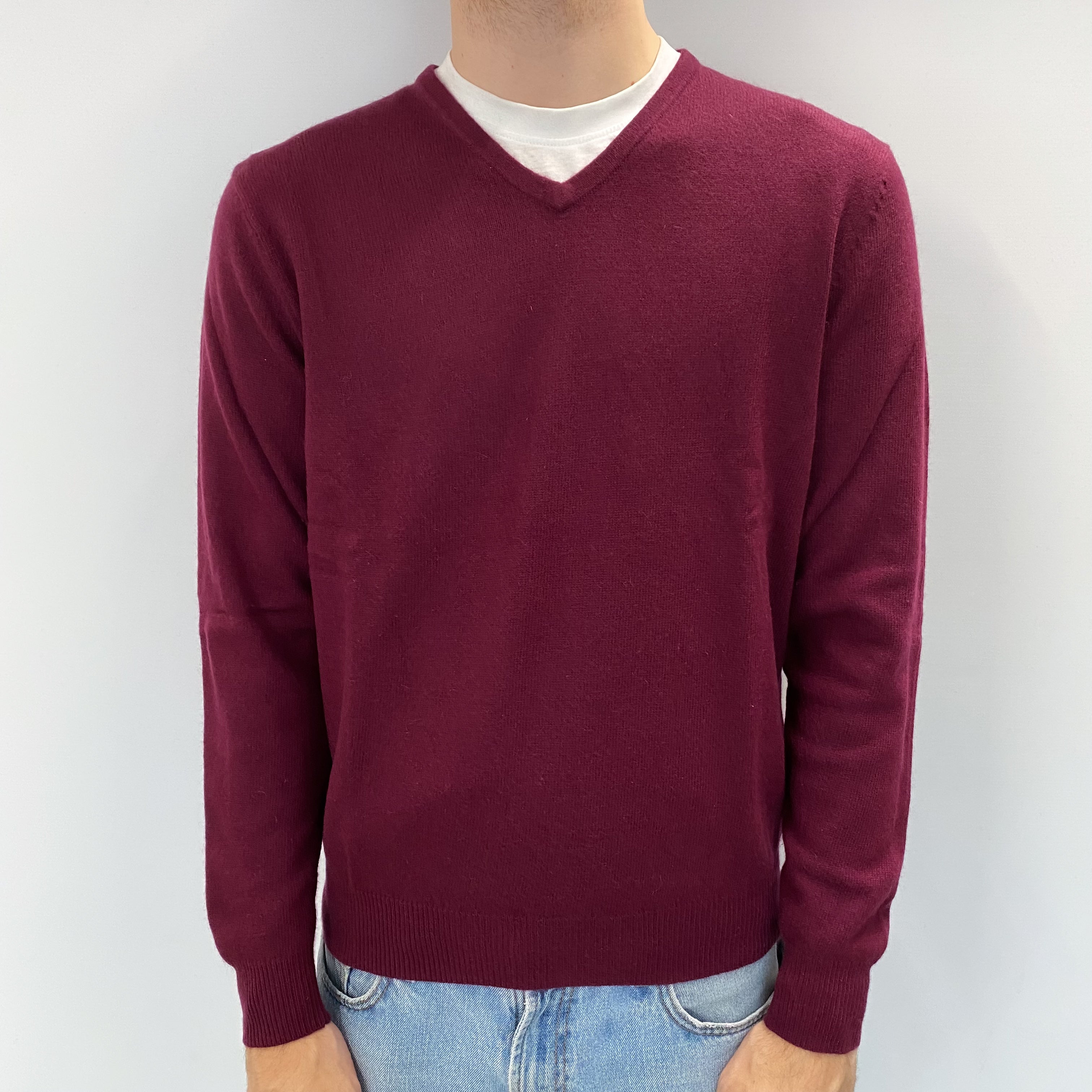 Men's Wine Red Cashmere V Neck Jumper Large