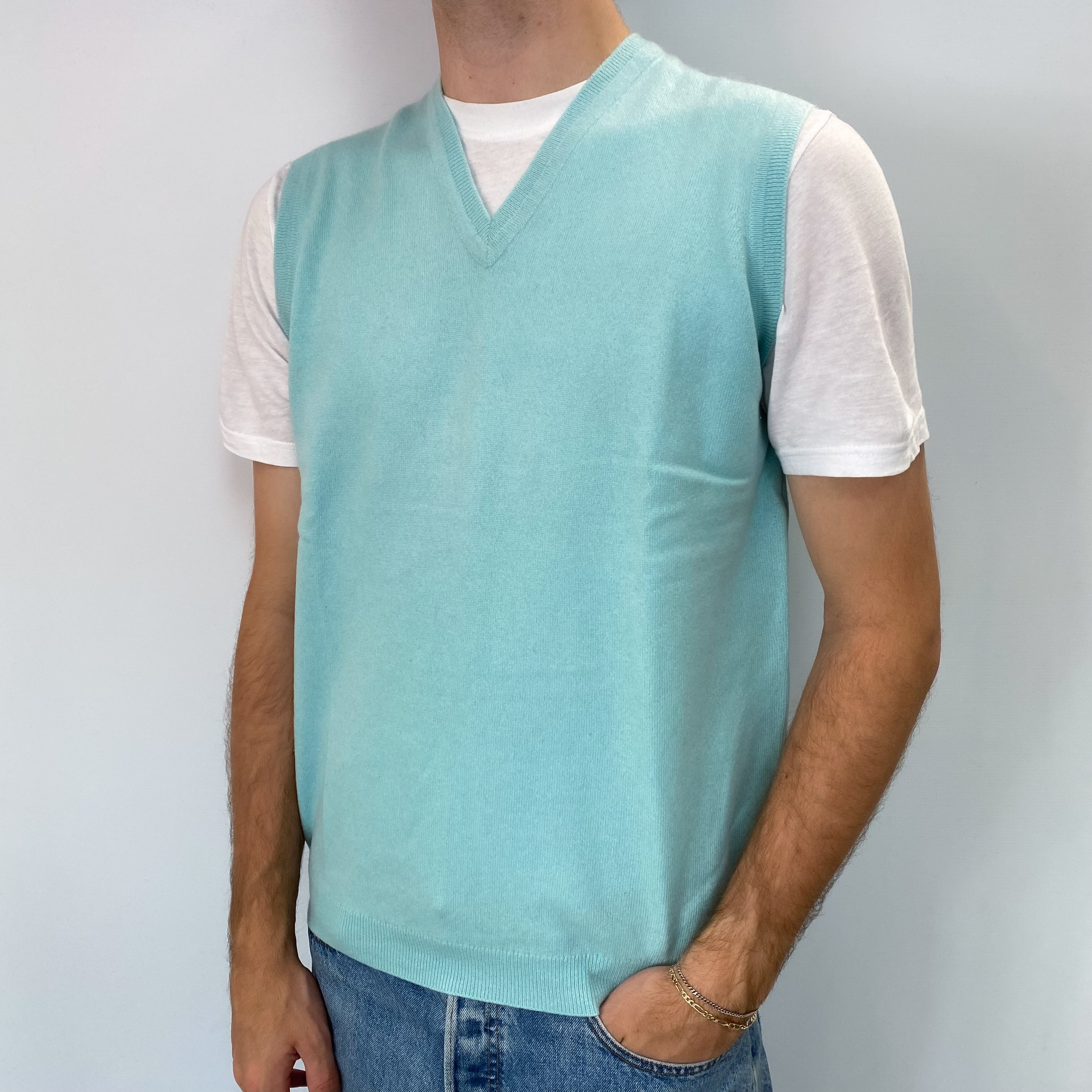 Men's Mint Blue Cashmere Sleeveless V Neck Jumper Large