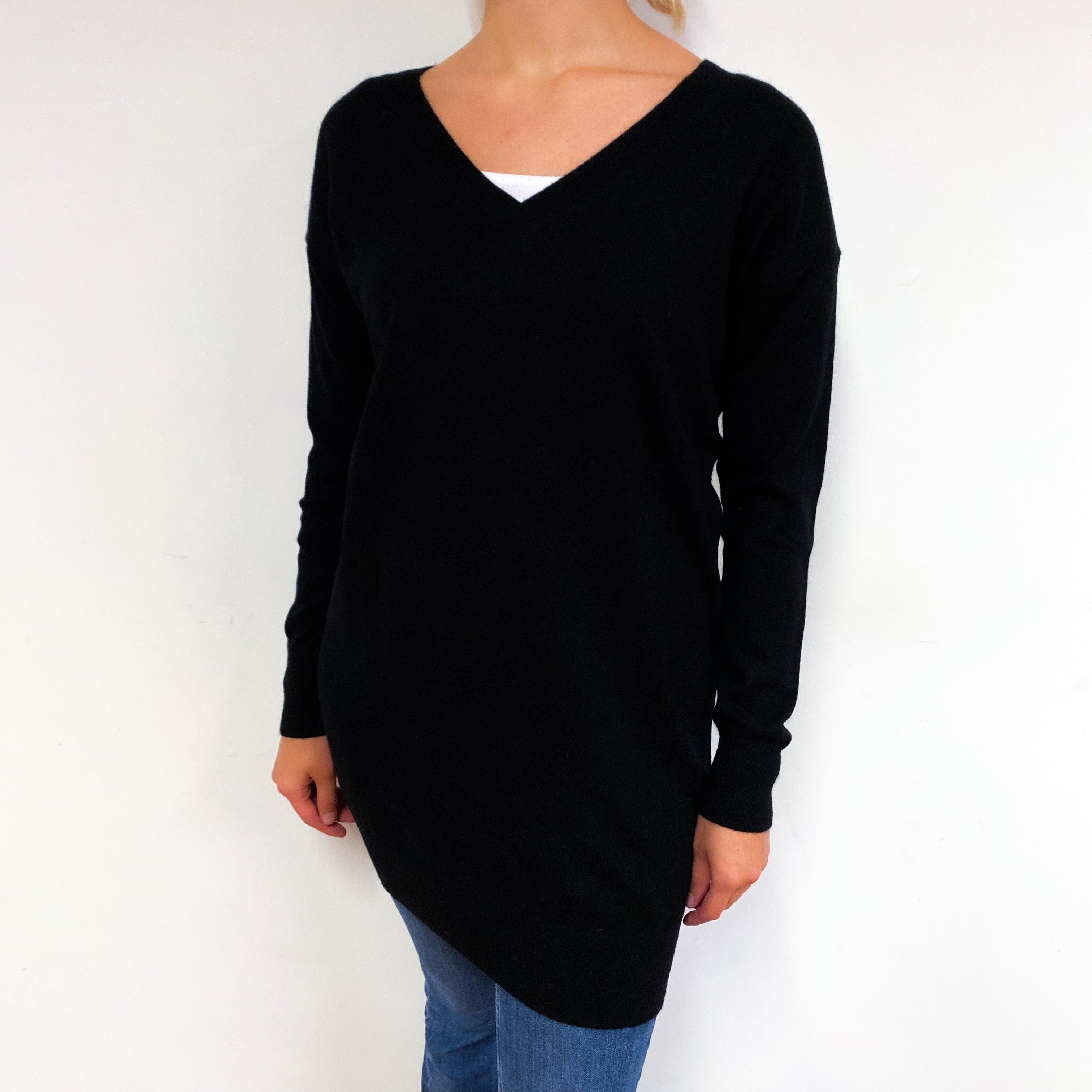 Black Longline Cashmere V-Neck Jumper Small