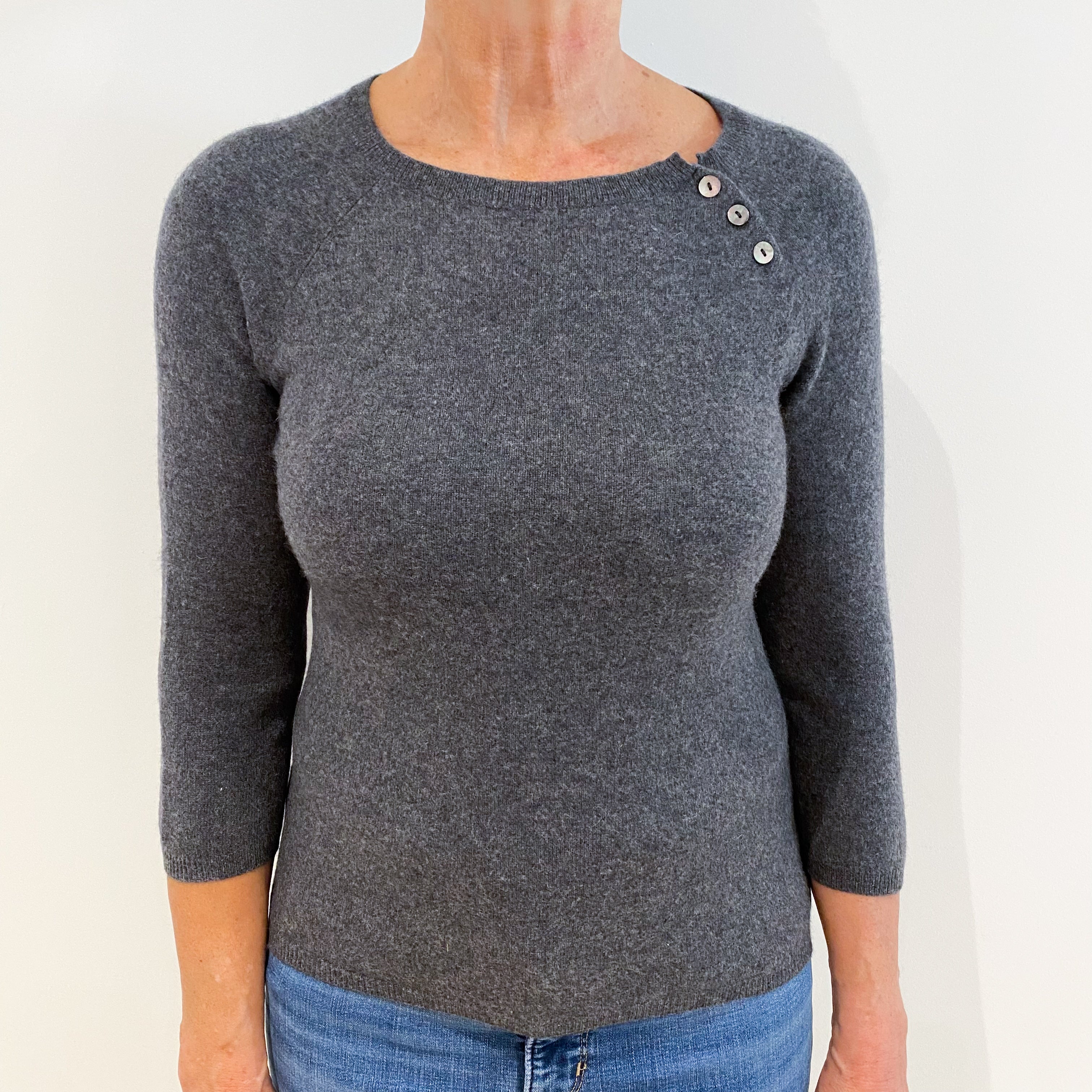 Slate Grey 3/4 Sleeved Cashmere Crew Neck Jumper Medium