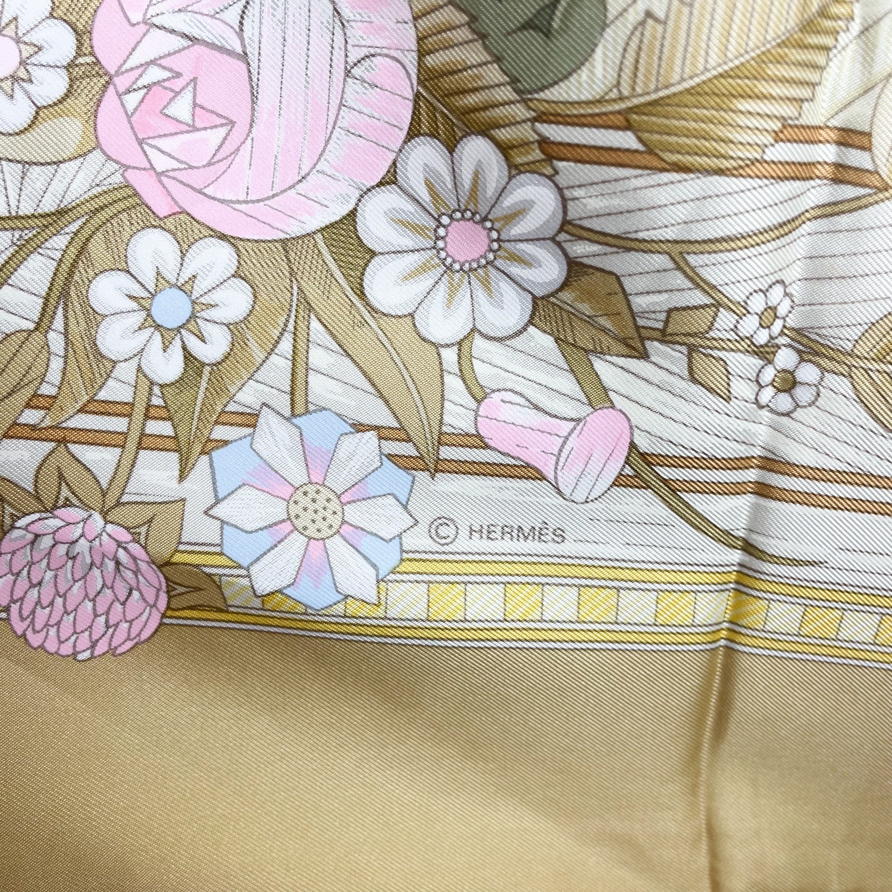 Boxed Hermes Jeux de Pailles 1984 Vintage Silk Scarf