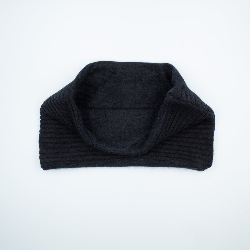 Black Ribbed Neck Warmer